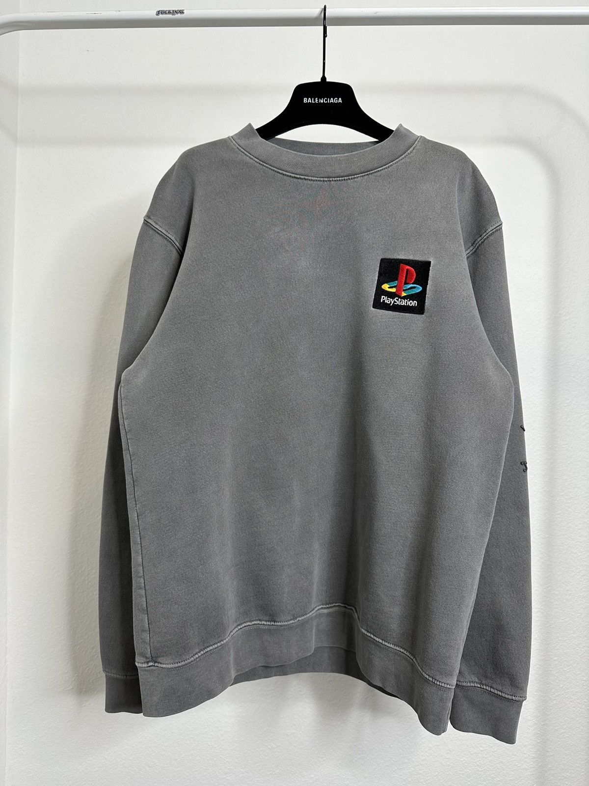 Scott Travis Scott Playstation Crewneck Sweatshirt Size Medium T-Shirts, Hoodie | PodTeesHub.com