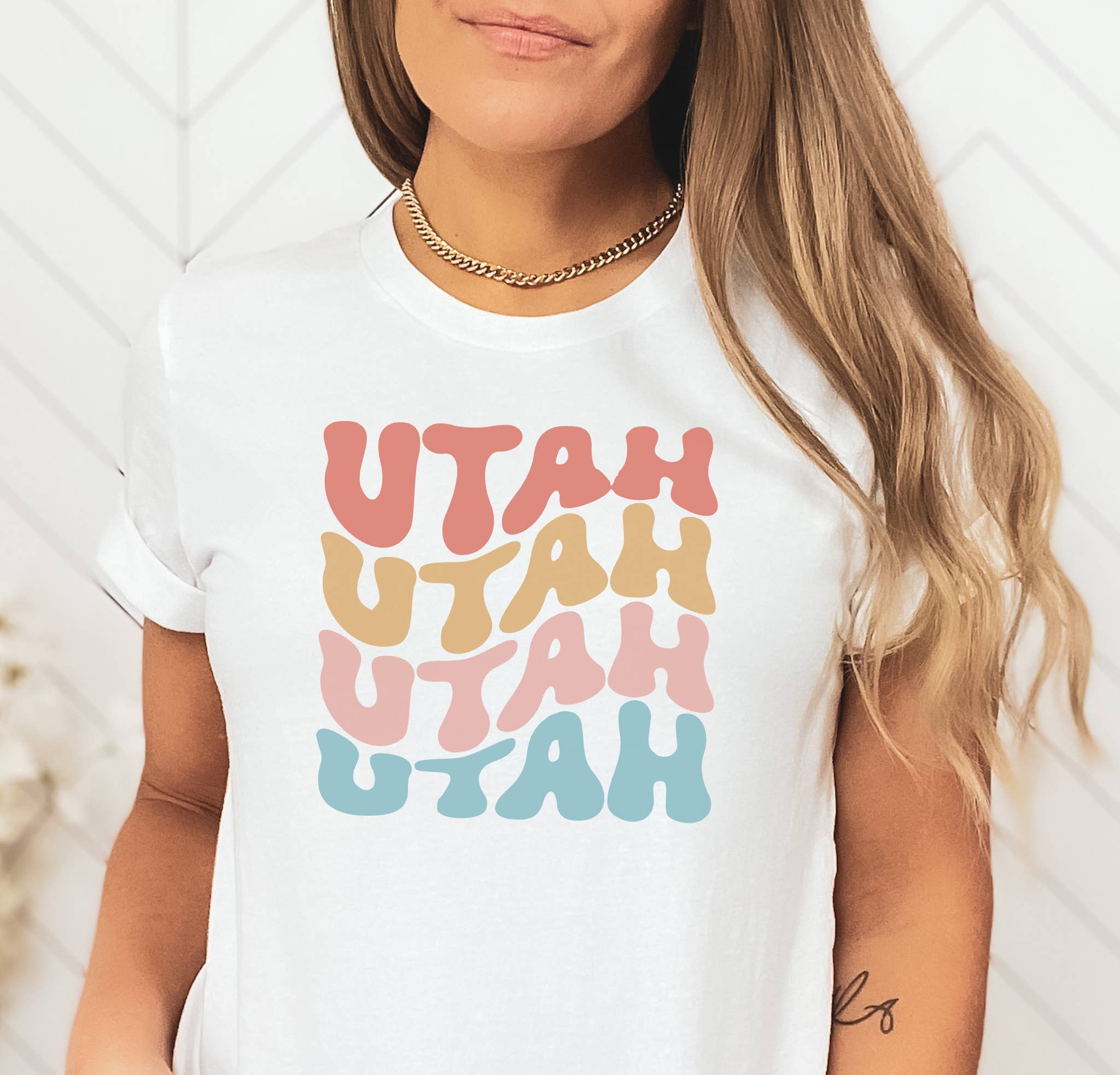 Wavy State Tee | Choose State | Black or White Tee | XS-2XL Hoodie, Sweatshirt | PodTeesHub.com