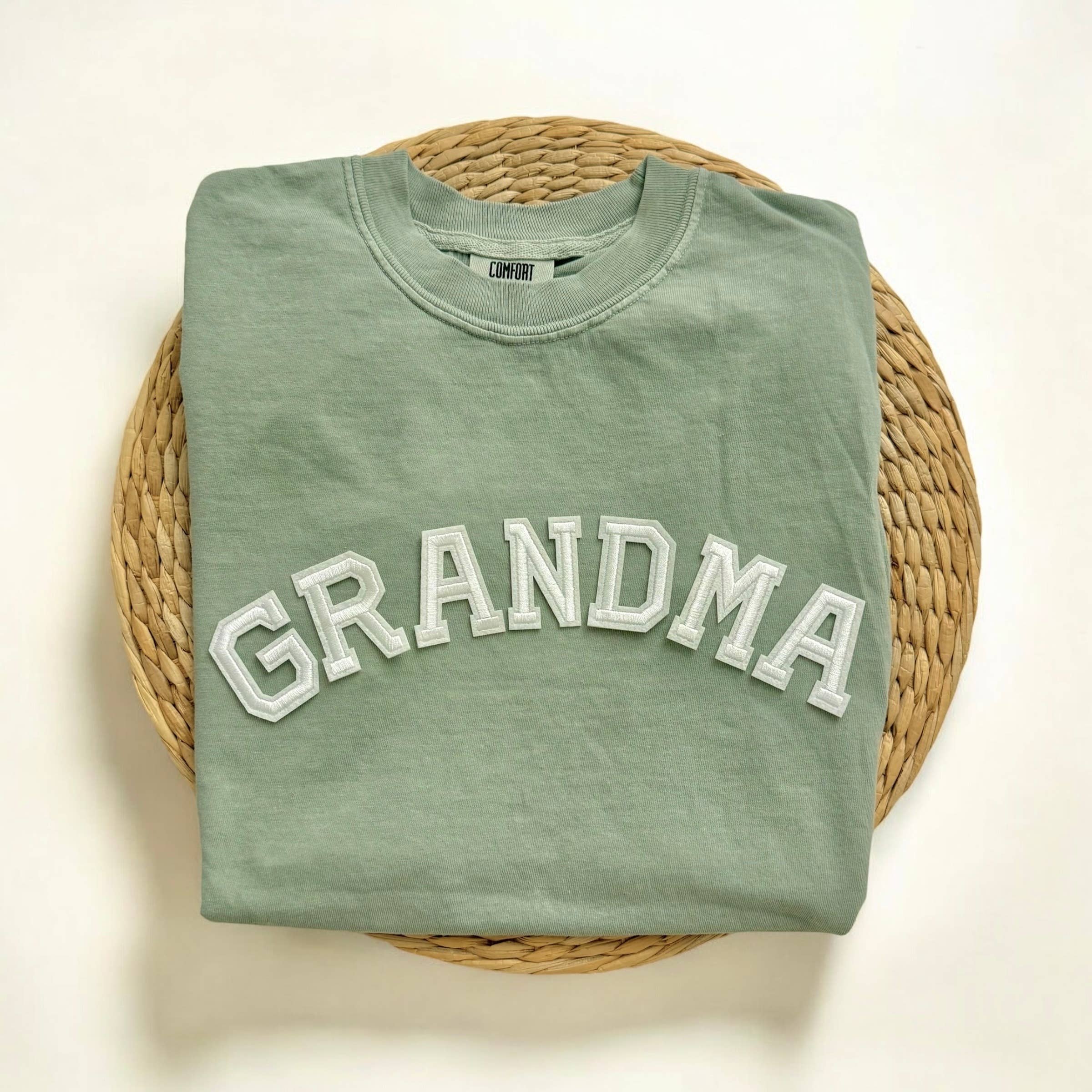 Comfort Colors Grandma Shirt, Grandma Mother’S Day Gifts Hoodie, Sweatshirt | PodTeesHub.com