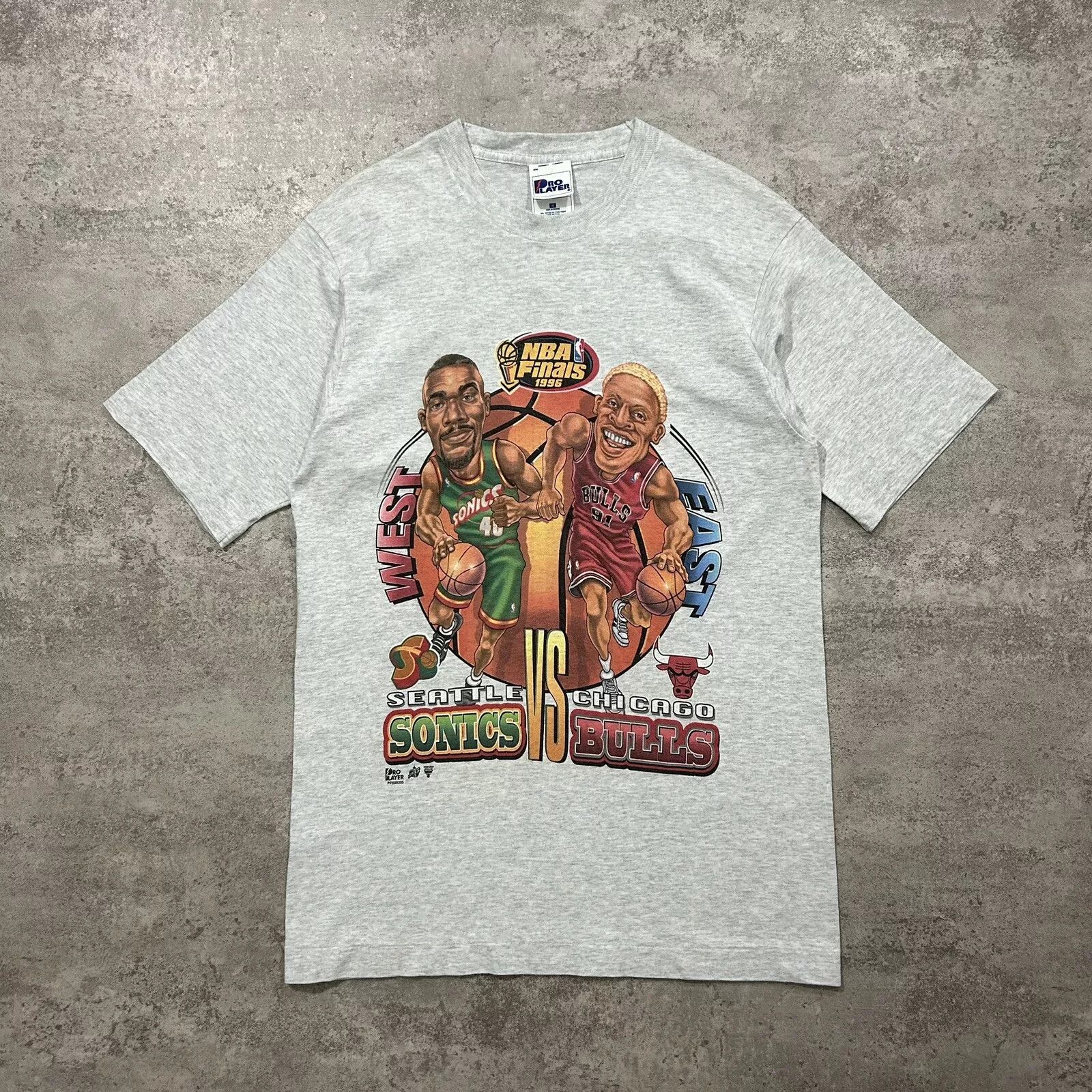 Vintage Finals 1996 Bulls Vs Sonics Rodman Kemp Caricature T Shirt Hoodie, Sweatshirt | PodTeesHub.com