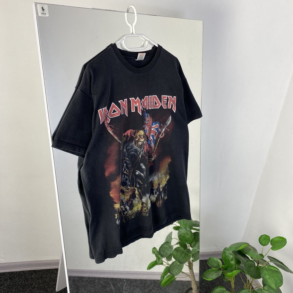 Maiden Vintage Iron Maiden England Tour Y2k T-Shirts, Hoodie, Sweatshirt