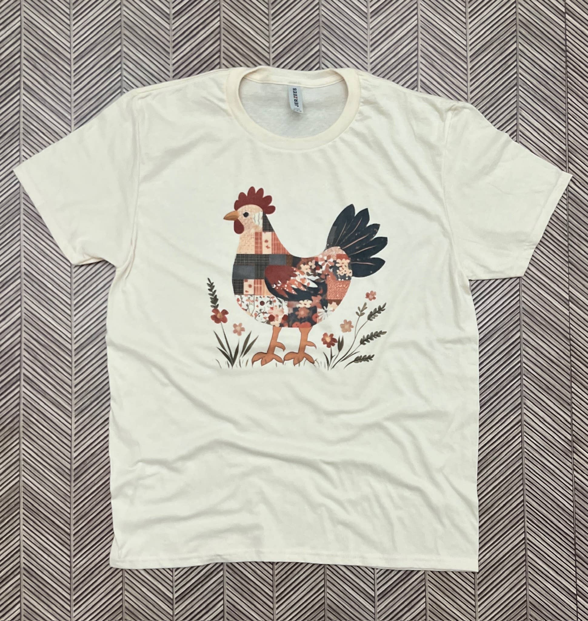 Vintage Patchwork Hen On Cream Tee Hoodie, Sweatshirt | PodTeesHub.com