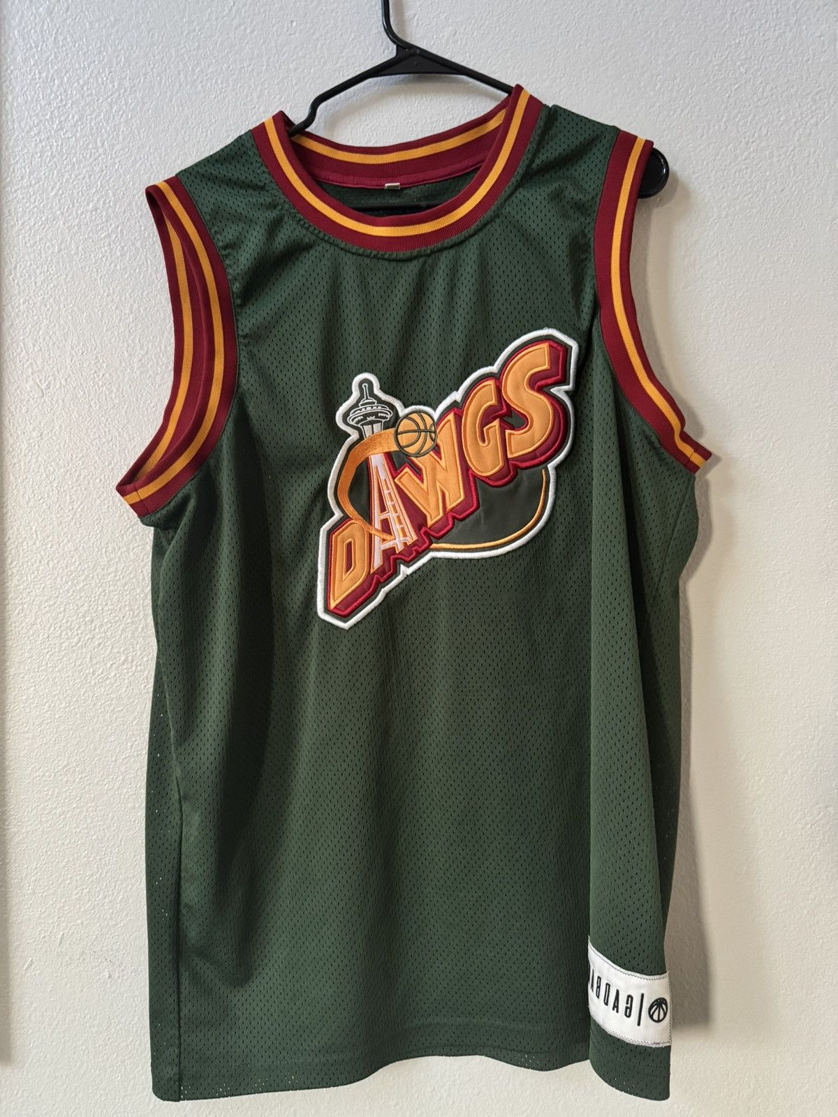 Seattle Sonics Jersey T-Shirts, Hoodie, Sweatshirt | PodTeesHub.com