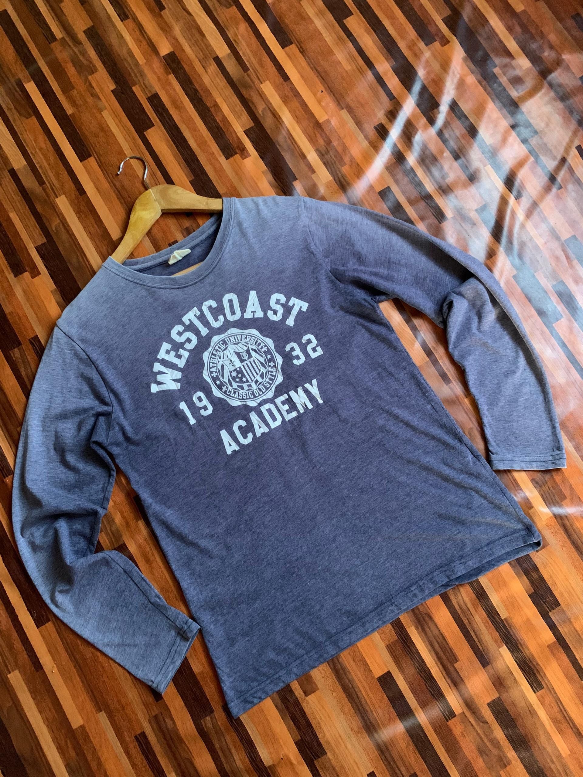 Vintage Westcoast 1932 Academy Sweatshirt T-Shirts, Hoodie | PodTeesHub.com