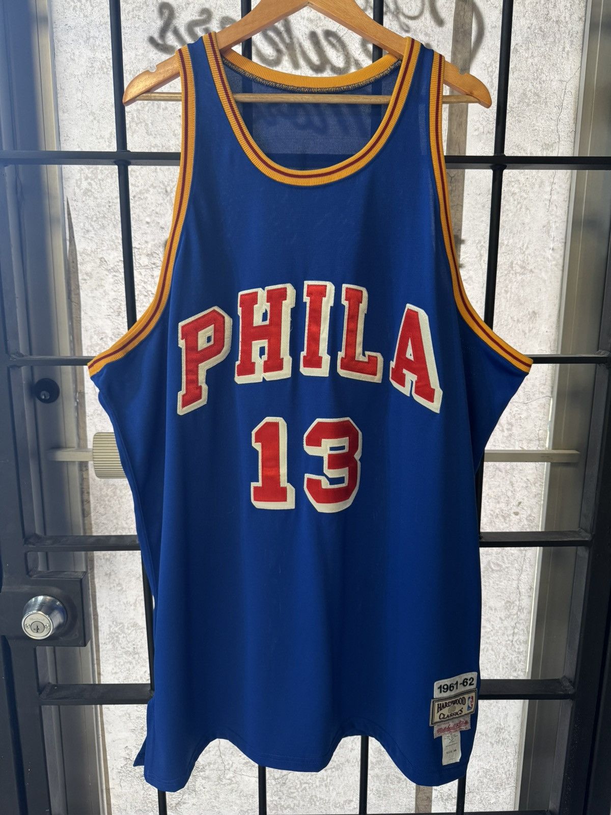 Mitchell Ness 1961 62 Philadelphia Wilt Chamberlain Mitchell Ness Jersey T-Shirts, Hoodie, Sweatshirt | PodTeesHub.com