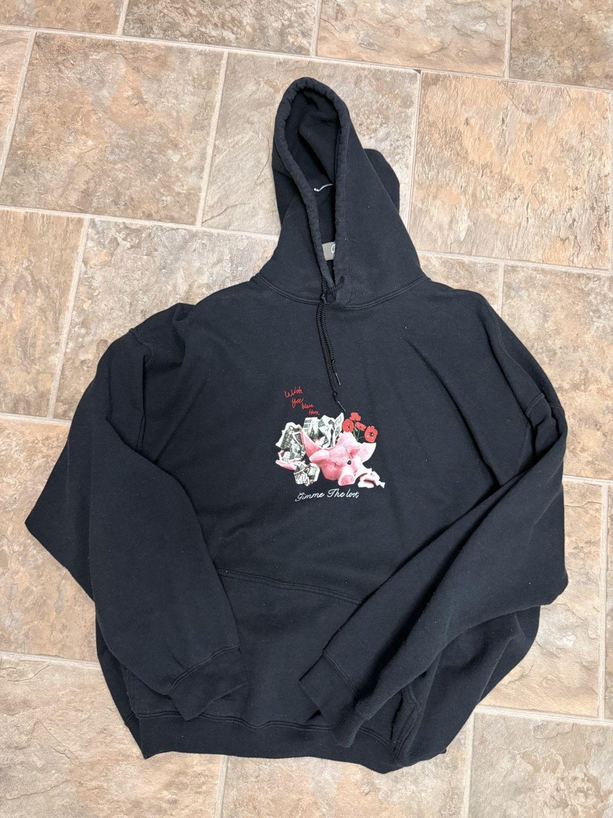 Travis Scott Barclays Center Exclusive Astroworld Hoodie Gimme The Loot T-Shirts, Sweatshirt | PodTeesHub.com