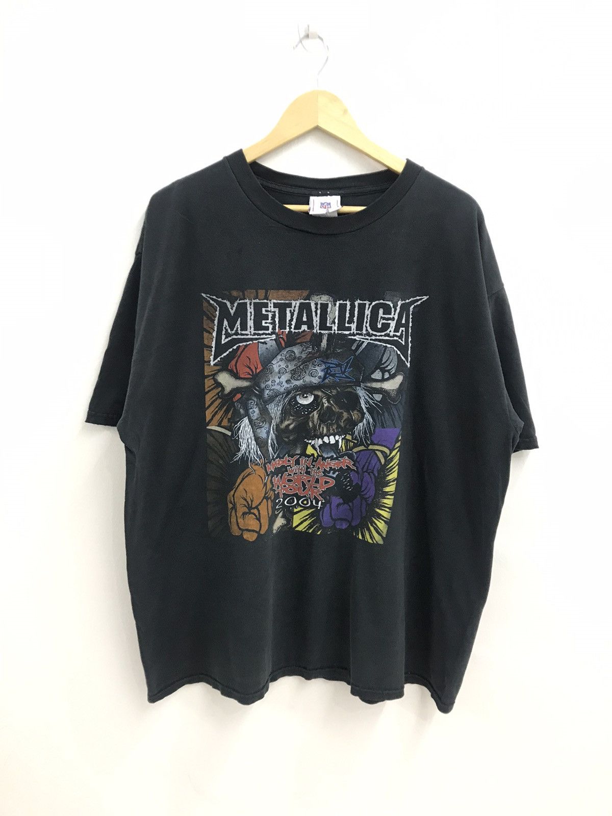 Metallica Madly In Anger With The World Tour Godsmack Tour T-Shirts, Hoodie, Sweatshirt | PodTeesHub.com