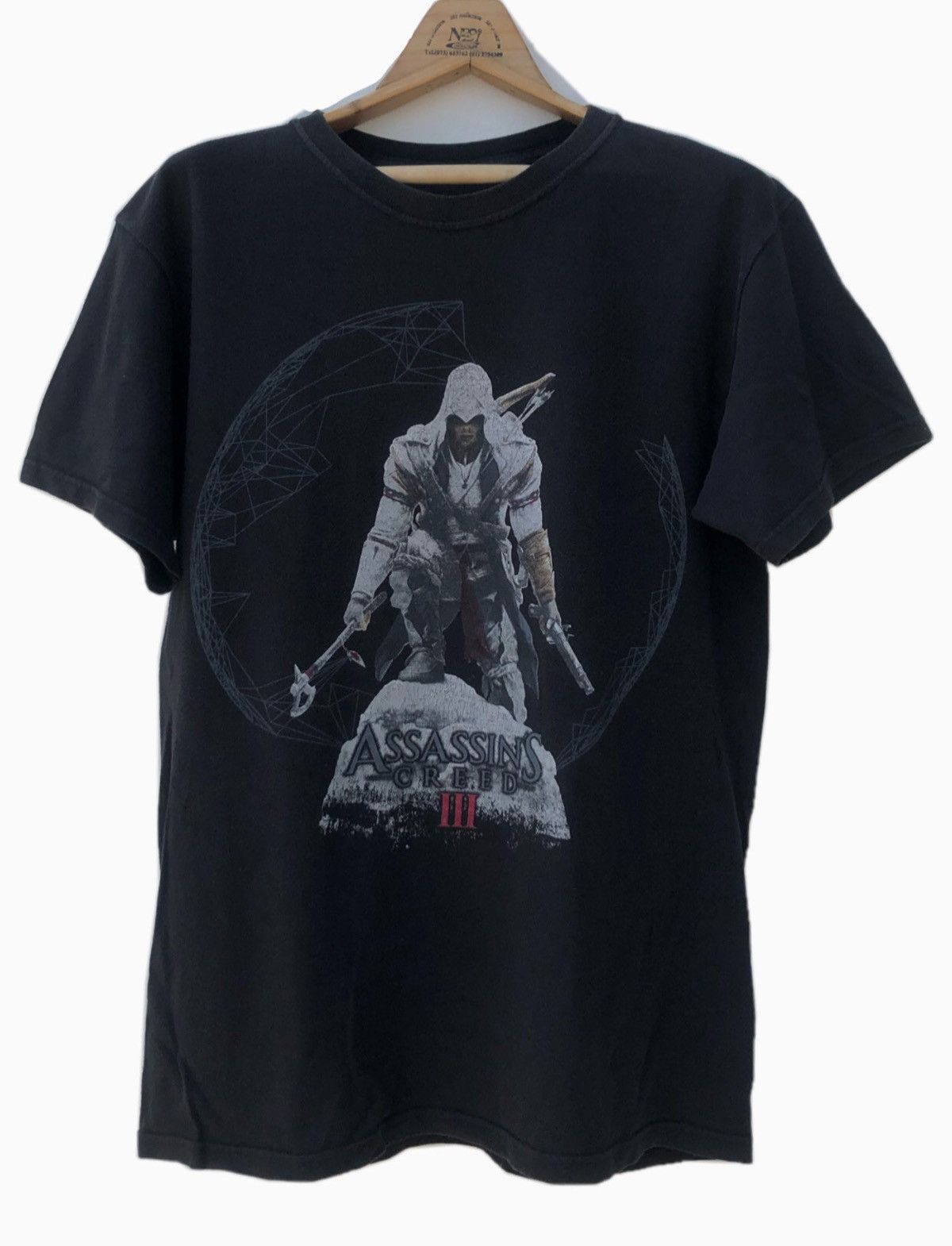 Other Top Rated Tee Movie And Video Game Assassin Creed Iii Hoodie, Sweatshirt | PodTeesHub.com