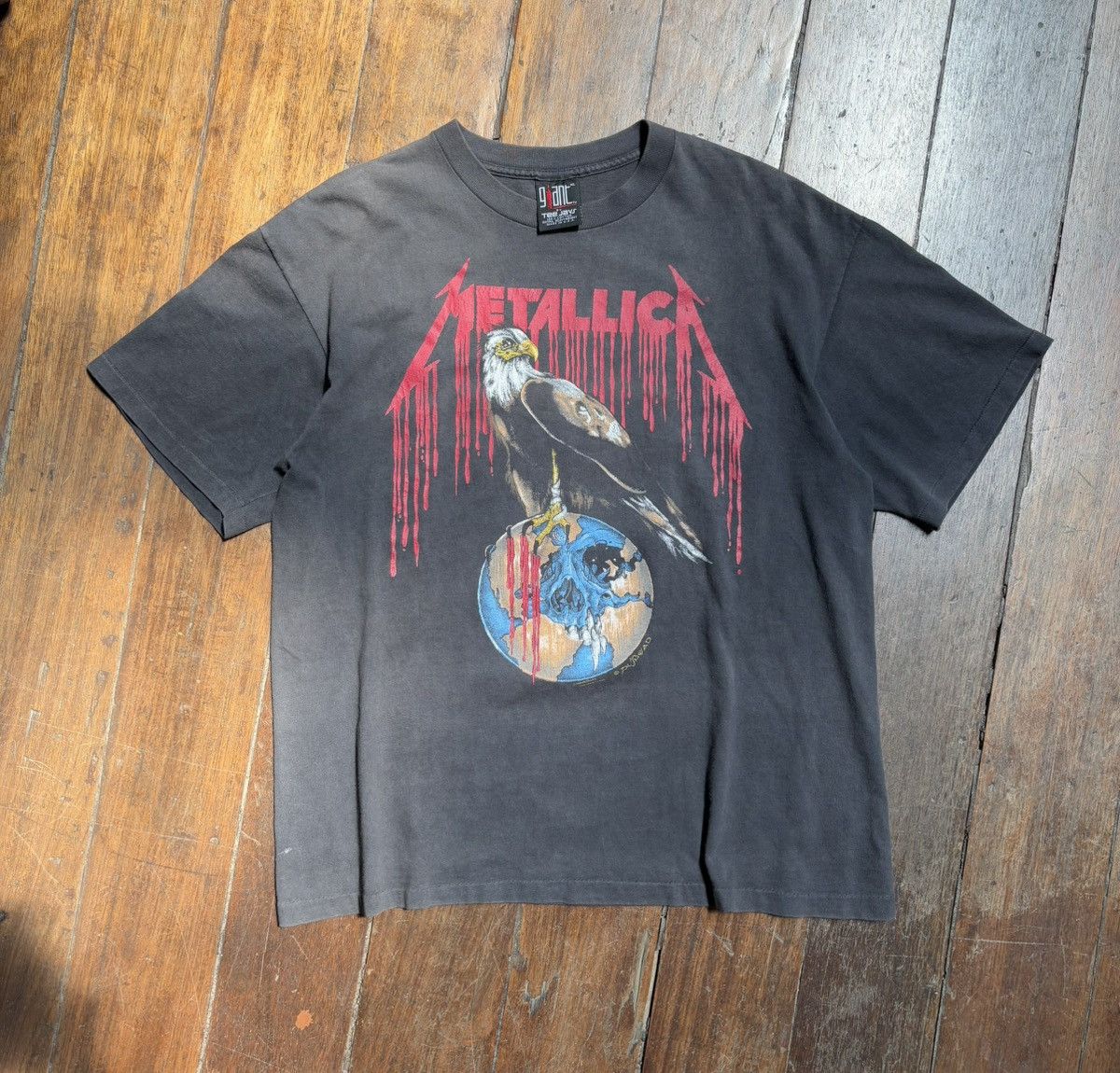 Metallica X Vintage 1994 S Metallica Pushead Crazy Faded T-Shirts, Hoodie, Sweatshirt | PodTeesHub.com