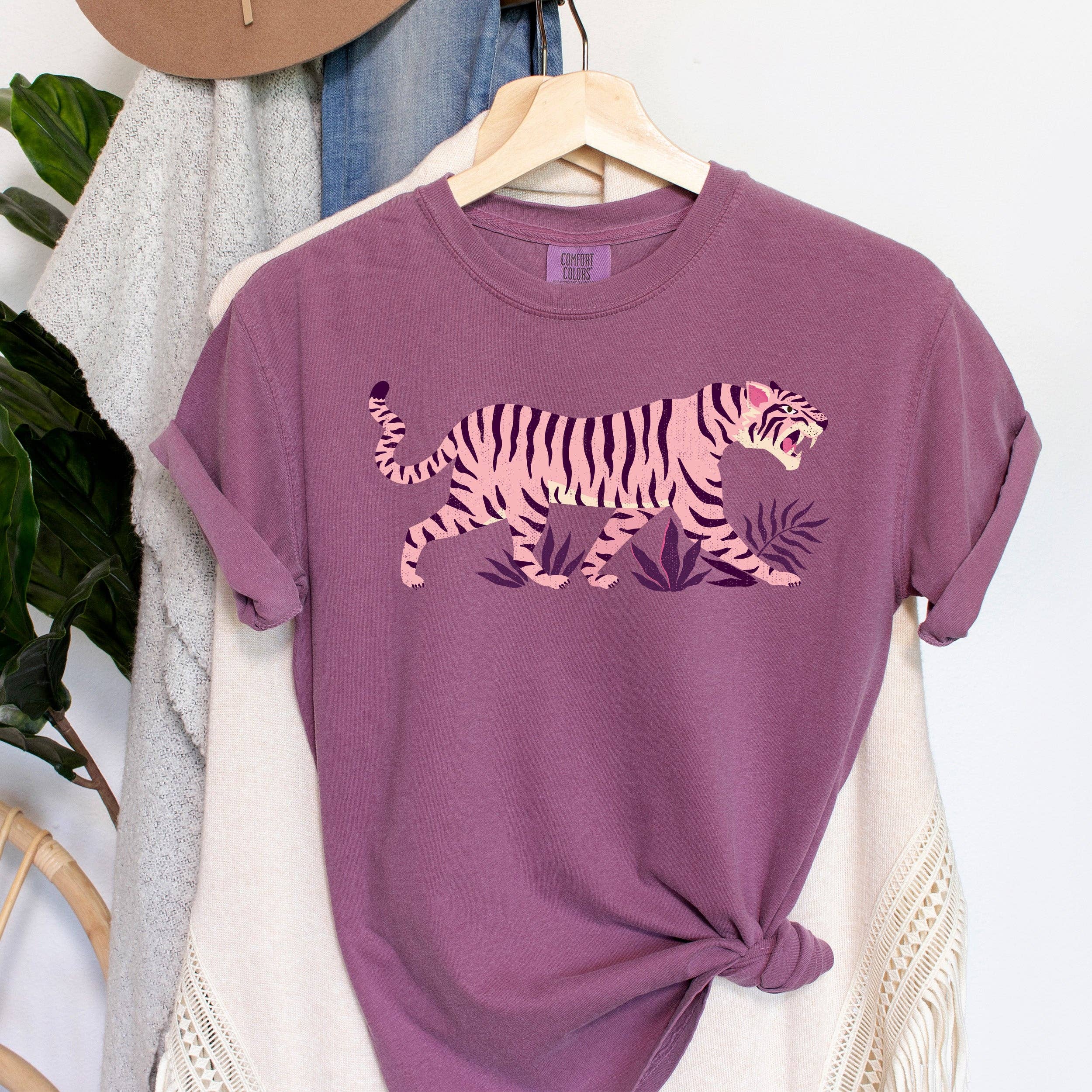 Tiger Wild Animal Lover Chic T-Shirt Hoodie, Sweatshirt | PodTeesHub.com