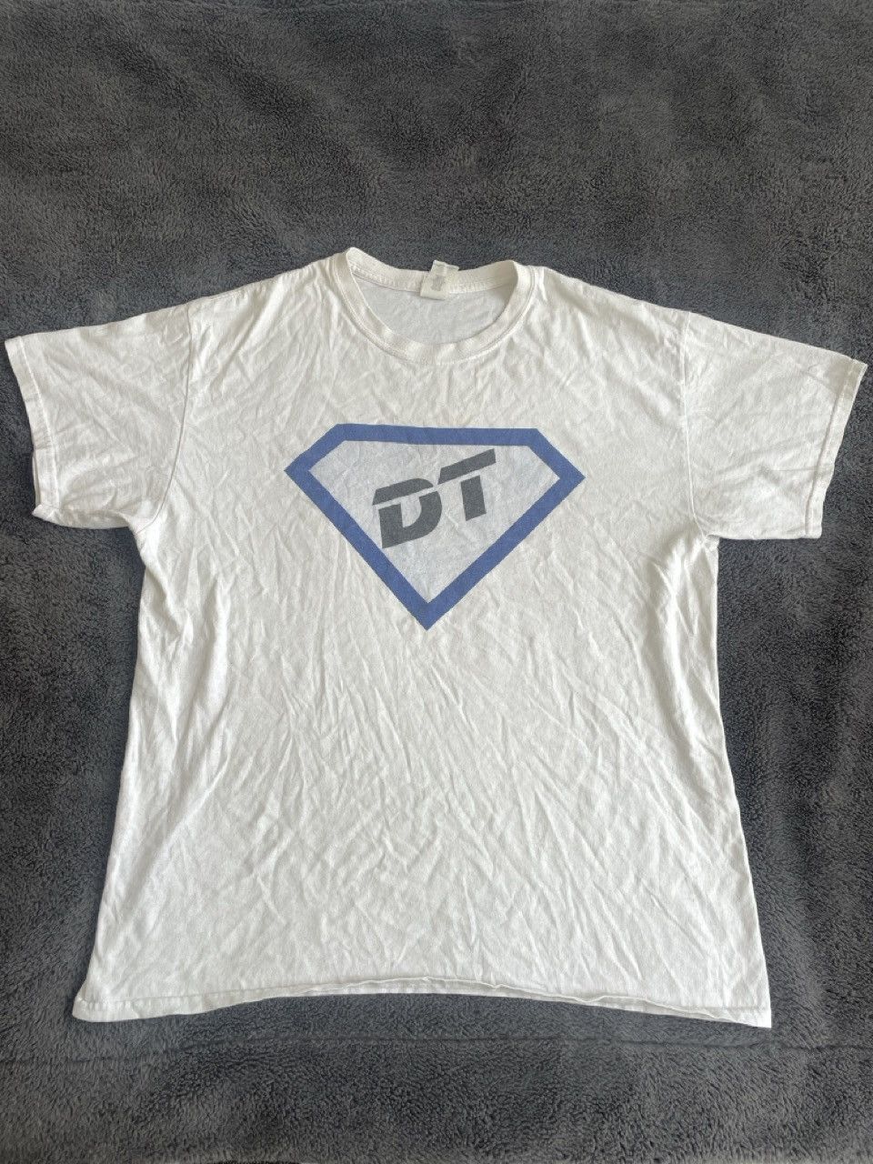 Vintage Superman Dt Logo T Shirt Hoodie, Sweatshirt | PodTeesHub.com