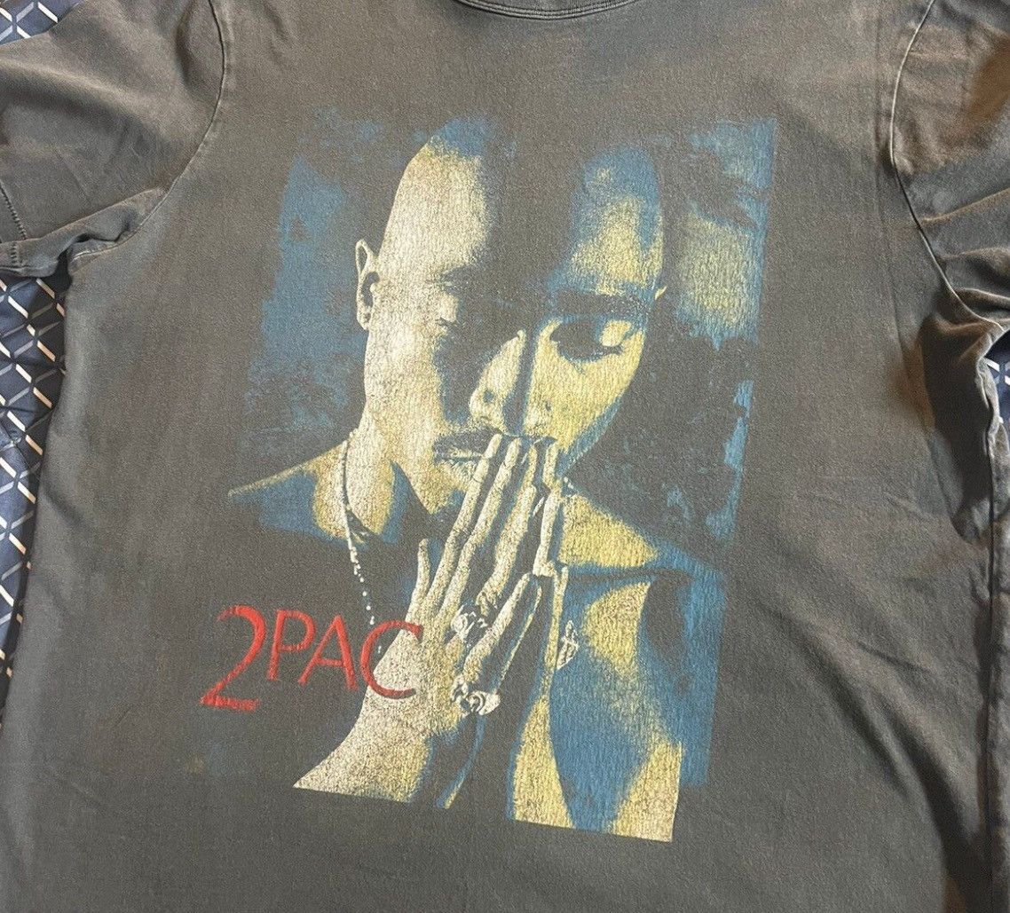 Vintage Tupac 2pac Prayer Hands Hip Hop Tee Shirt Large Hoodie, Sweatshirt | PodTeesHub.com