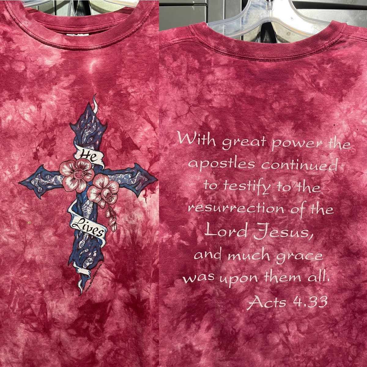 Vintage He Lives Jesus Christ Cross Bible Verse Graphic Tee Hoodie, Sweatshirt | PodTeesHub.com