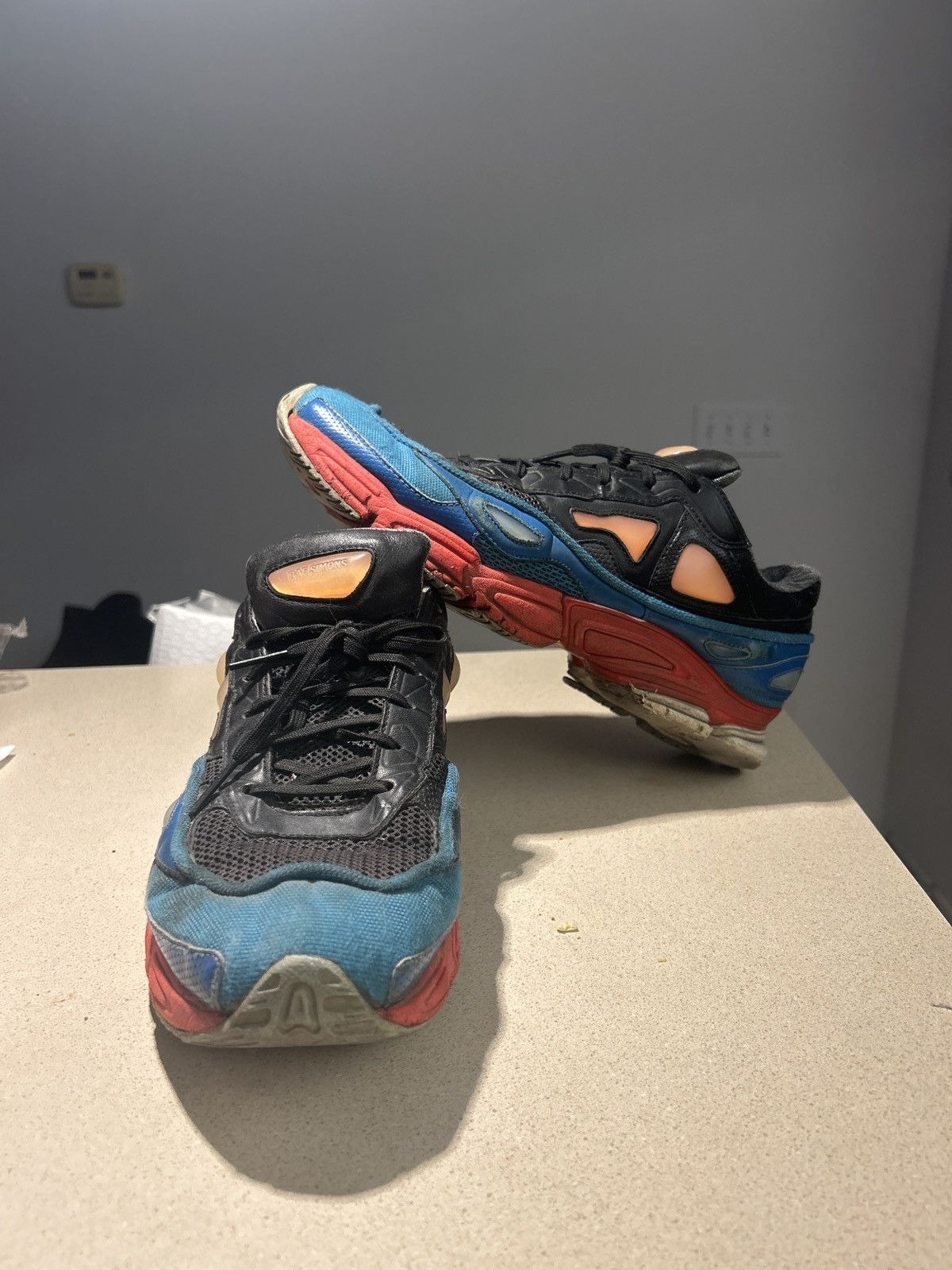 Raf Simons Ozweegos T-Shirts, Hoodie, Sweatshirt | PodTeesHub.com