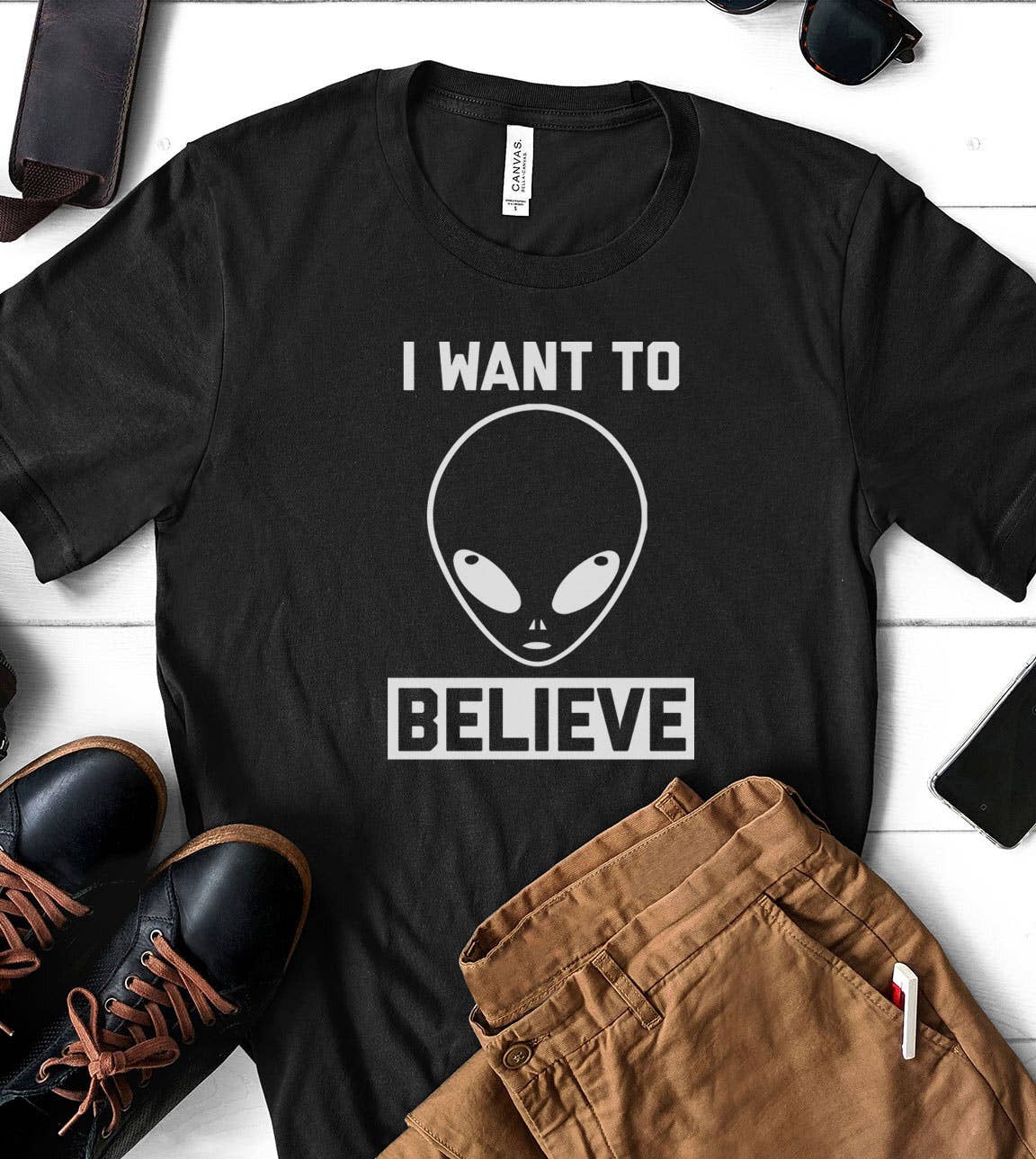 I Want To Believe - Ufo Aliens Fun Nerd Introvert T-Shirt Hoodie, Sweatshirt | PodTeesHub.com