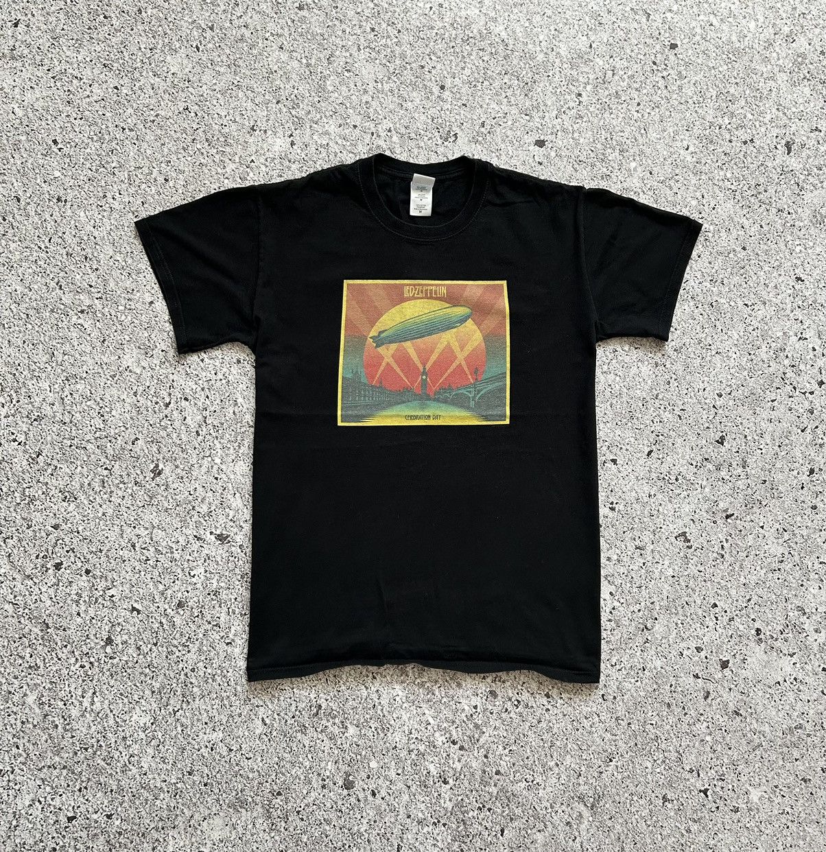 Zeppelin Vintage Led Zeppelin Celebration Day T Shirt 2000 S Hoodie, Sweatshirt | PodTeesHub.com