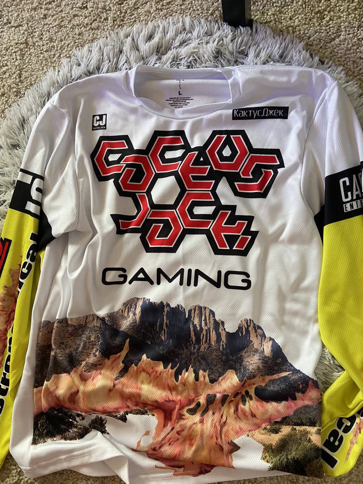 Scott Travis Scott L S Gaming Jersey T-Shirts, Hoodie, Sweatshirt | PodTeesHub.com