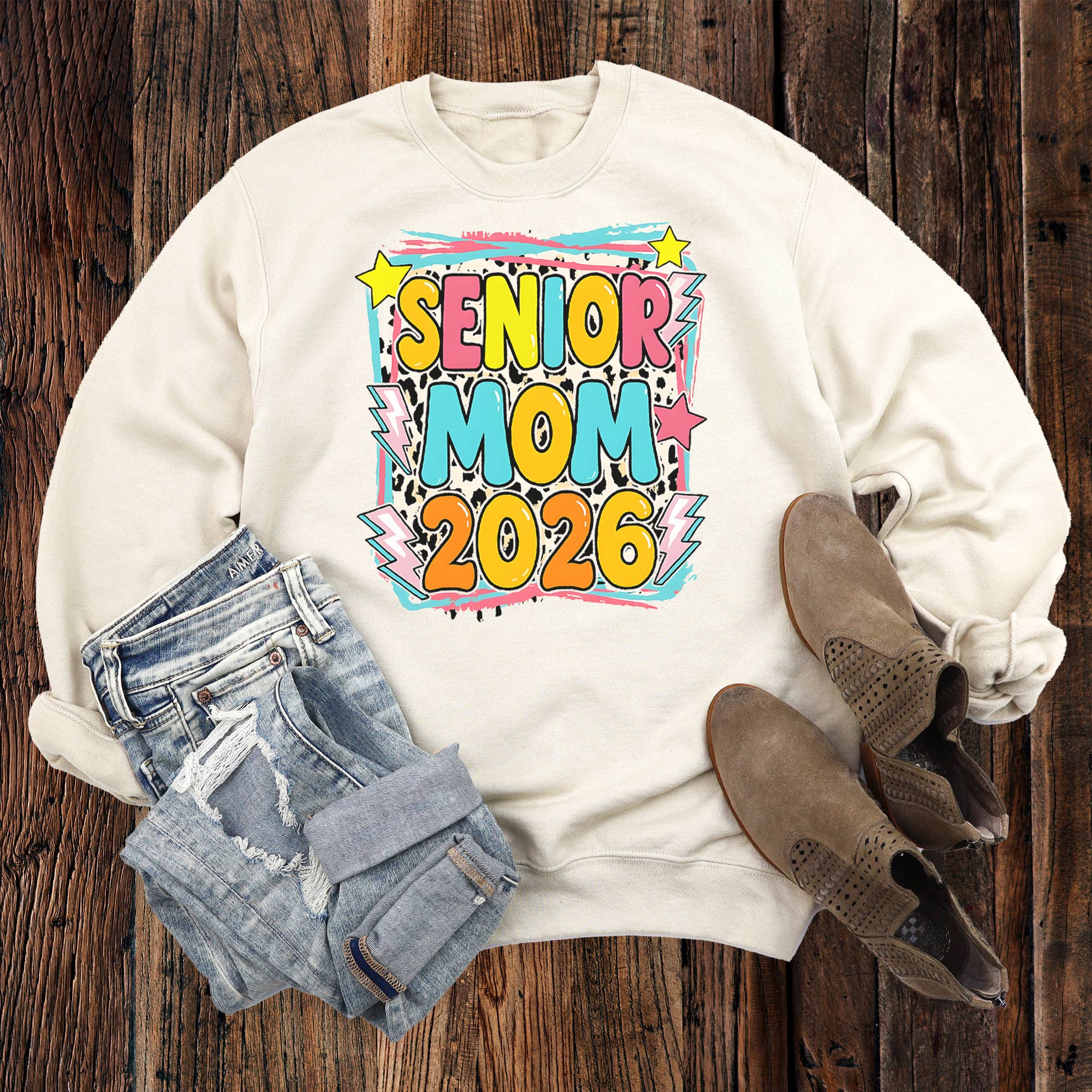 Cheetah Bright Senior Mom 2026 Sweatshirt T-Shirts, Hoodie | PodTeesHub.com