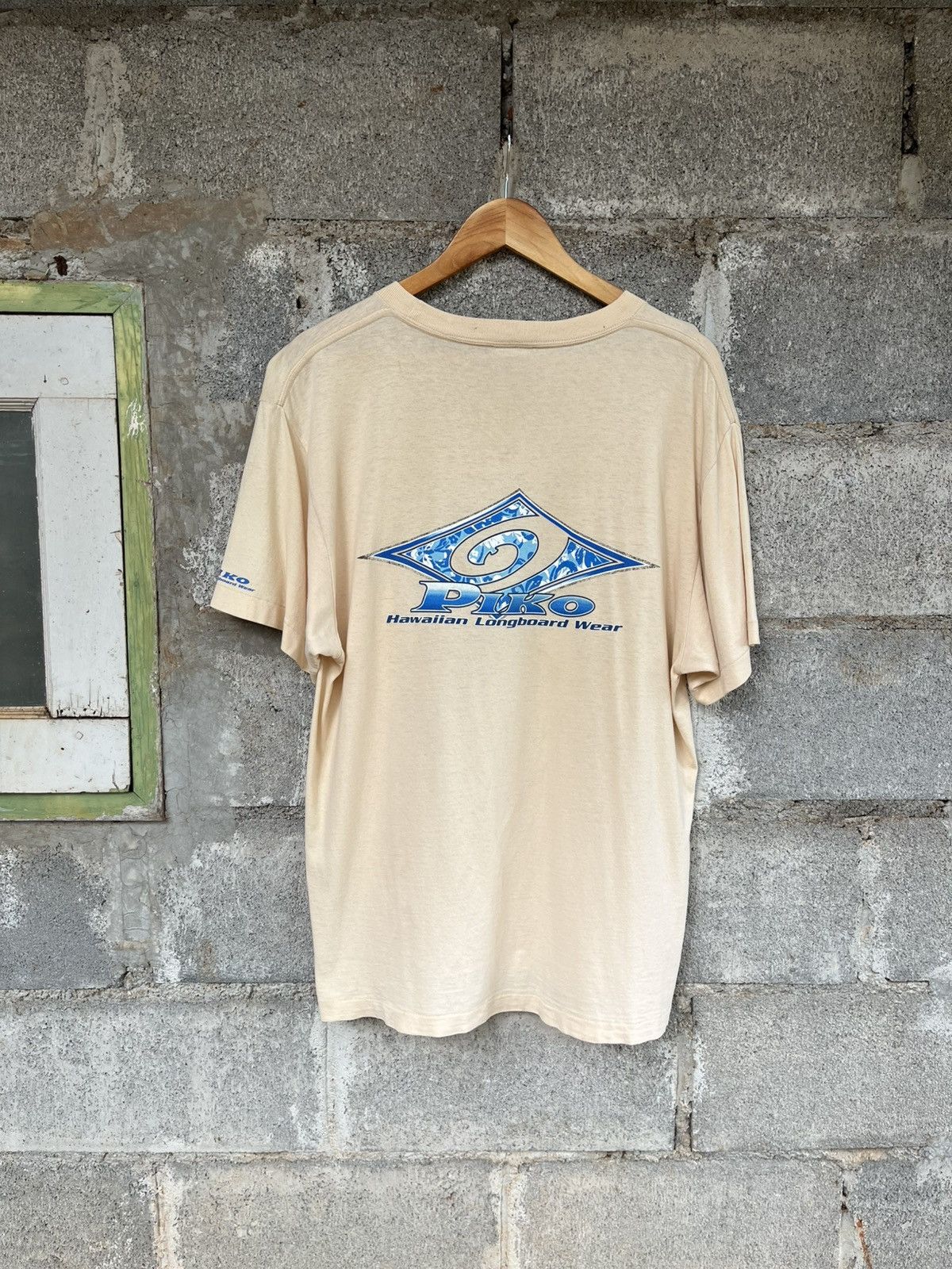 Band Tees Piko Tee 90s Hoodie, Sweatshirt | PodTeesHub.com