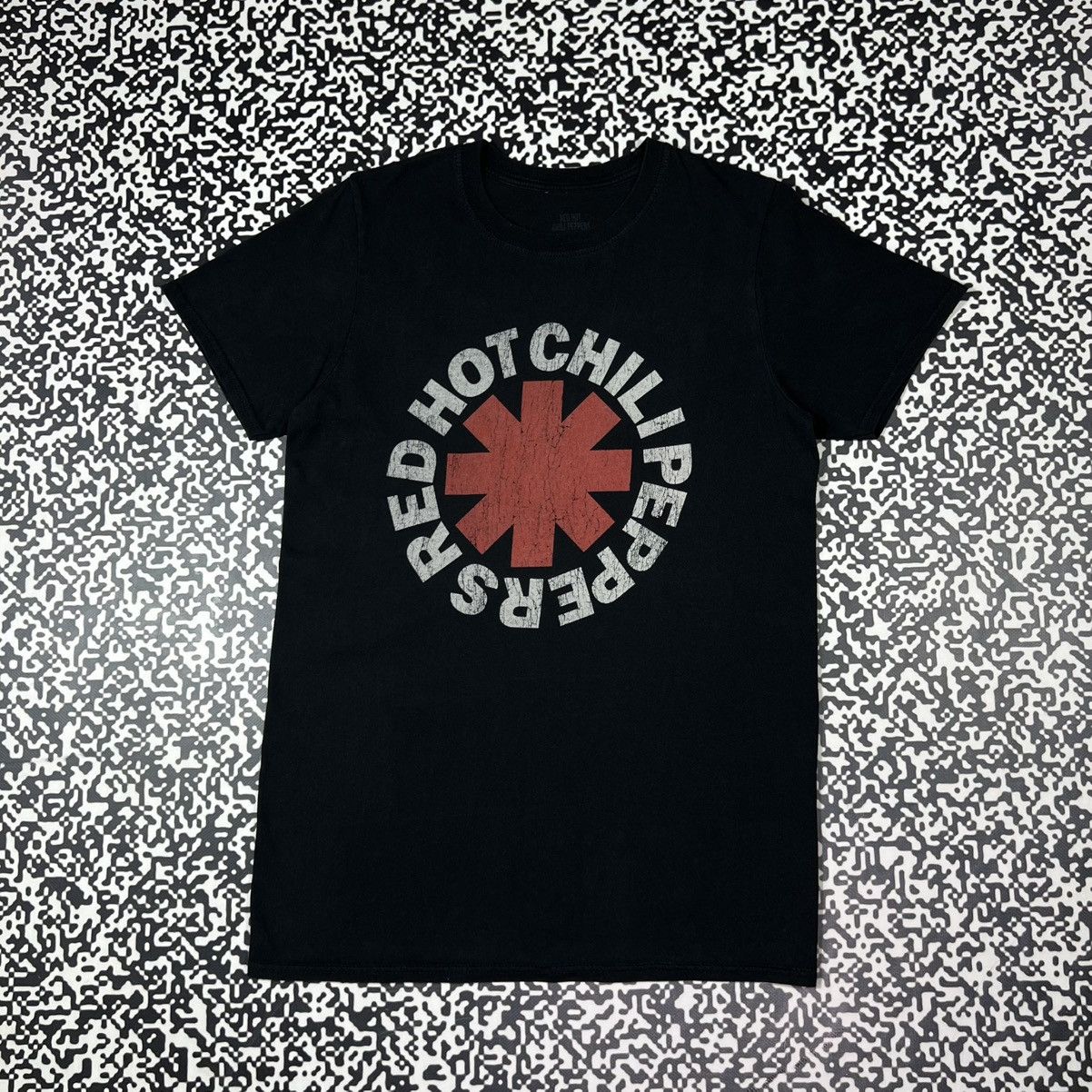 Band Vintage Y2k Red Hot Chilli Peppers Band Rock Tour T-Shirts, Hoodie, Sweatshirt