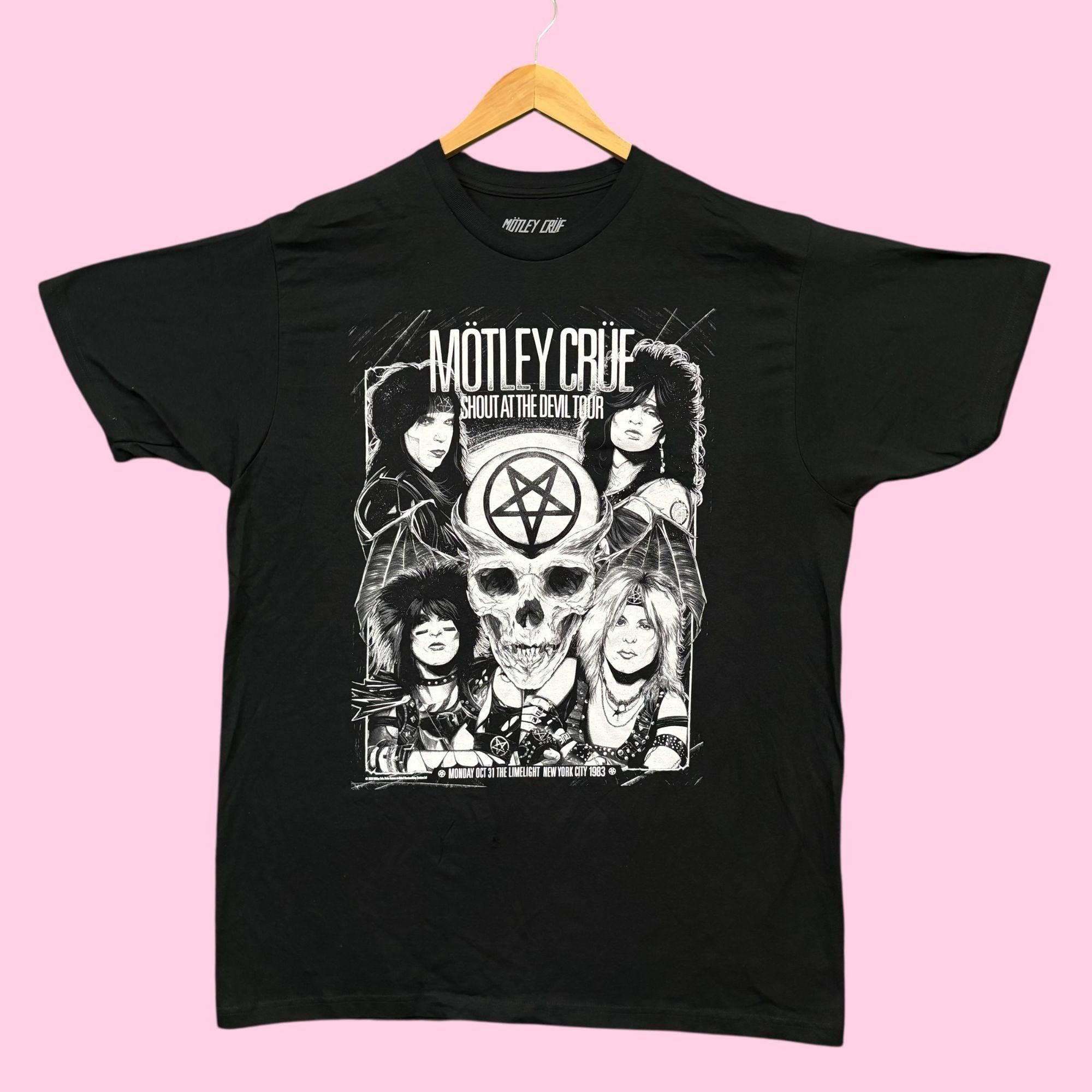 Band Tees Motley Crue Shout At The Devil Tour Heavy Metal Band Tee Xl Hoodie, Sweatshirt | PodTeesHub.com