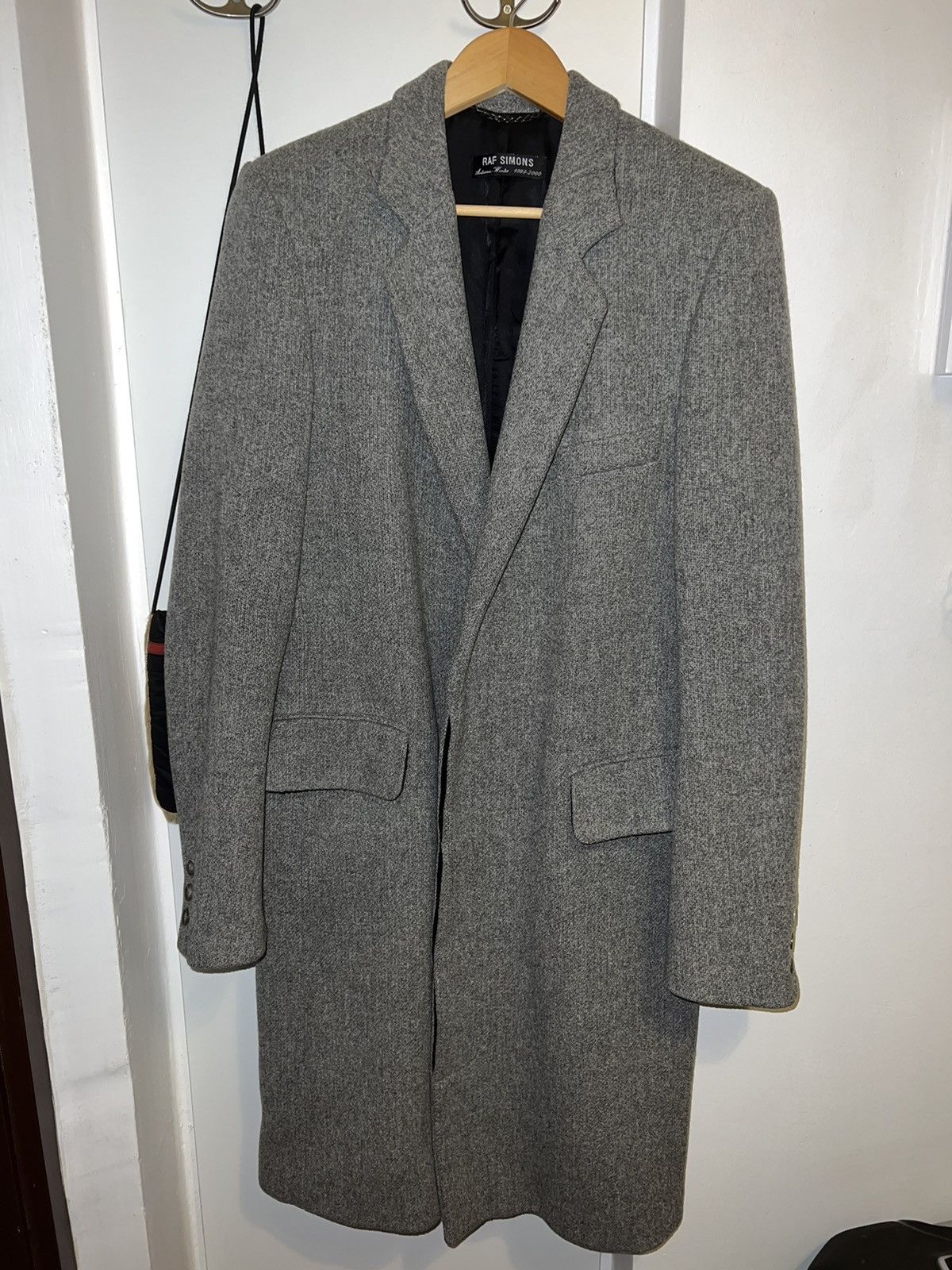 Simons Raf Simons Grey Coat Fw 1999 T-Shirts, Hoodie, Sweatshirt | PodTeesHub.com