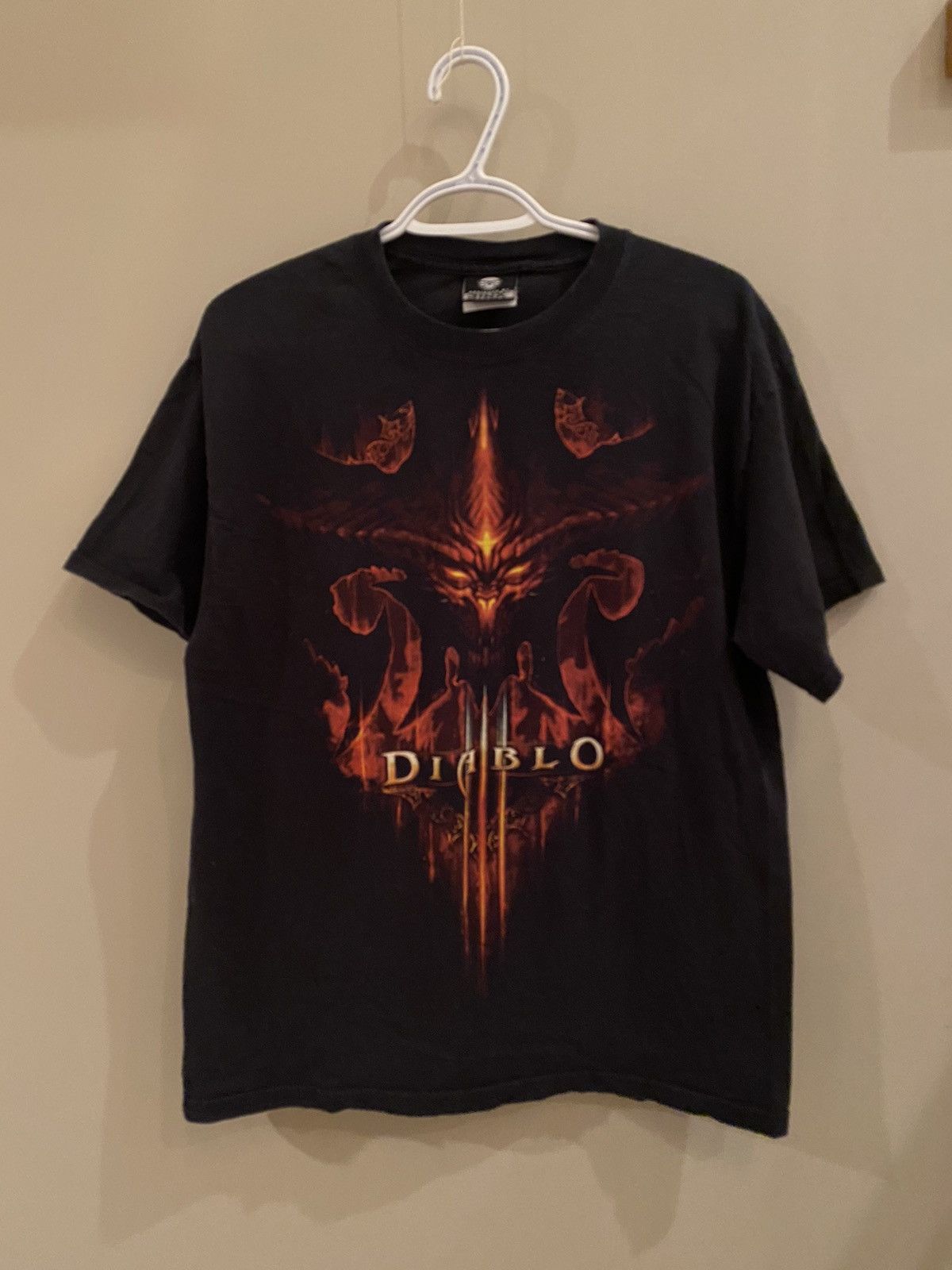 Vintage Y2k Blizzard Diablo Iii Video Game Shirt Jinx Hoodie, Sweatshirt | PodTeesHub.com