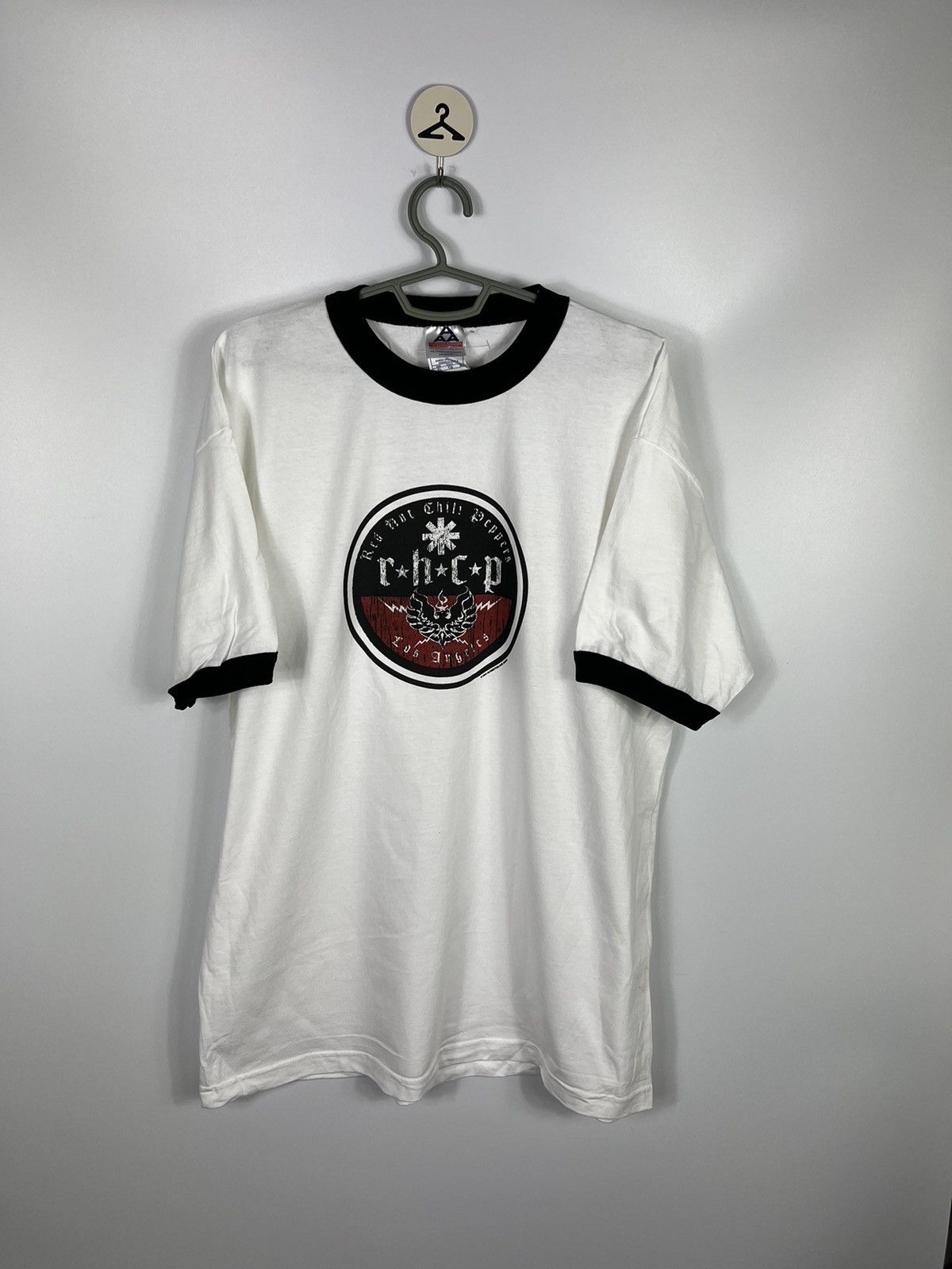 Band Rare Vintage 2004 Red Hot Chili Peppers Band Rock T-Shirts, Hoodie, Sweatshirt