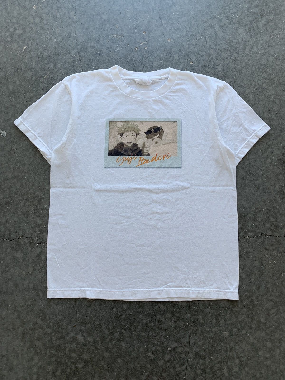 Japanese Brand Jujutsu Kaisen Yuji Itadori Graphic Tee Hoodie, Sweatshirt | PodTeesHub.com