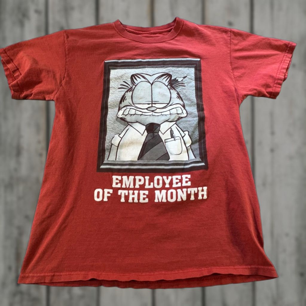 Vintage Garfield Employee Month Shirt Medium Red Comic Cat Cartoon T-Shirts, Hoodie, Sweatshirt