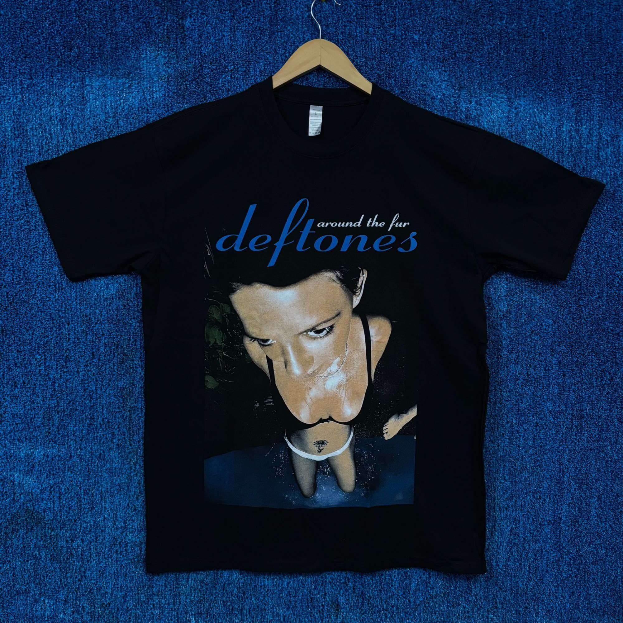 Band Tees Deftones Around The Fur Album Cover Shoegaze Rock Band Tee L Hoodie, Sweatshirt | PodTeesHub.com