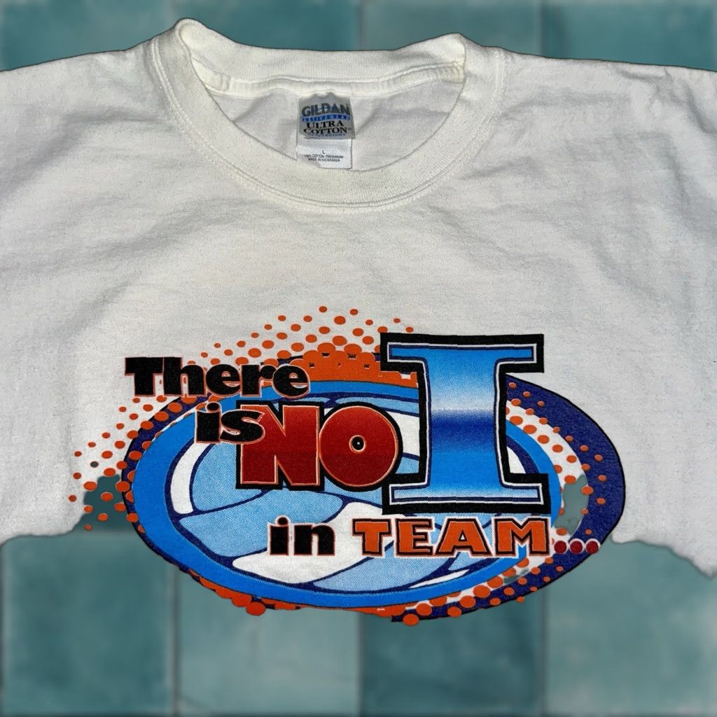 Gildan Vintage No I Team Selfish Winner Y2k Play Quote Funny Joke Mockery Idiot Gildan 70 T-Shirts, Hoodie, Sweatshirt