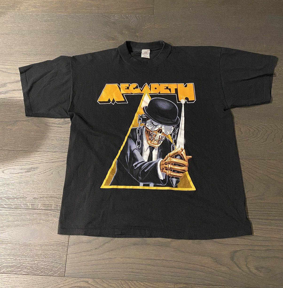 Vintage Megadeth Clockwork Orange 2001 T Shirt Hoodie, Sweatshirt | PodTeesHub.com