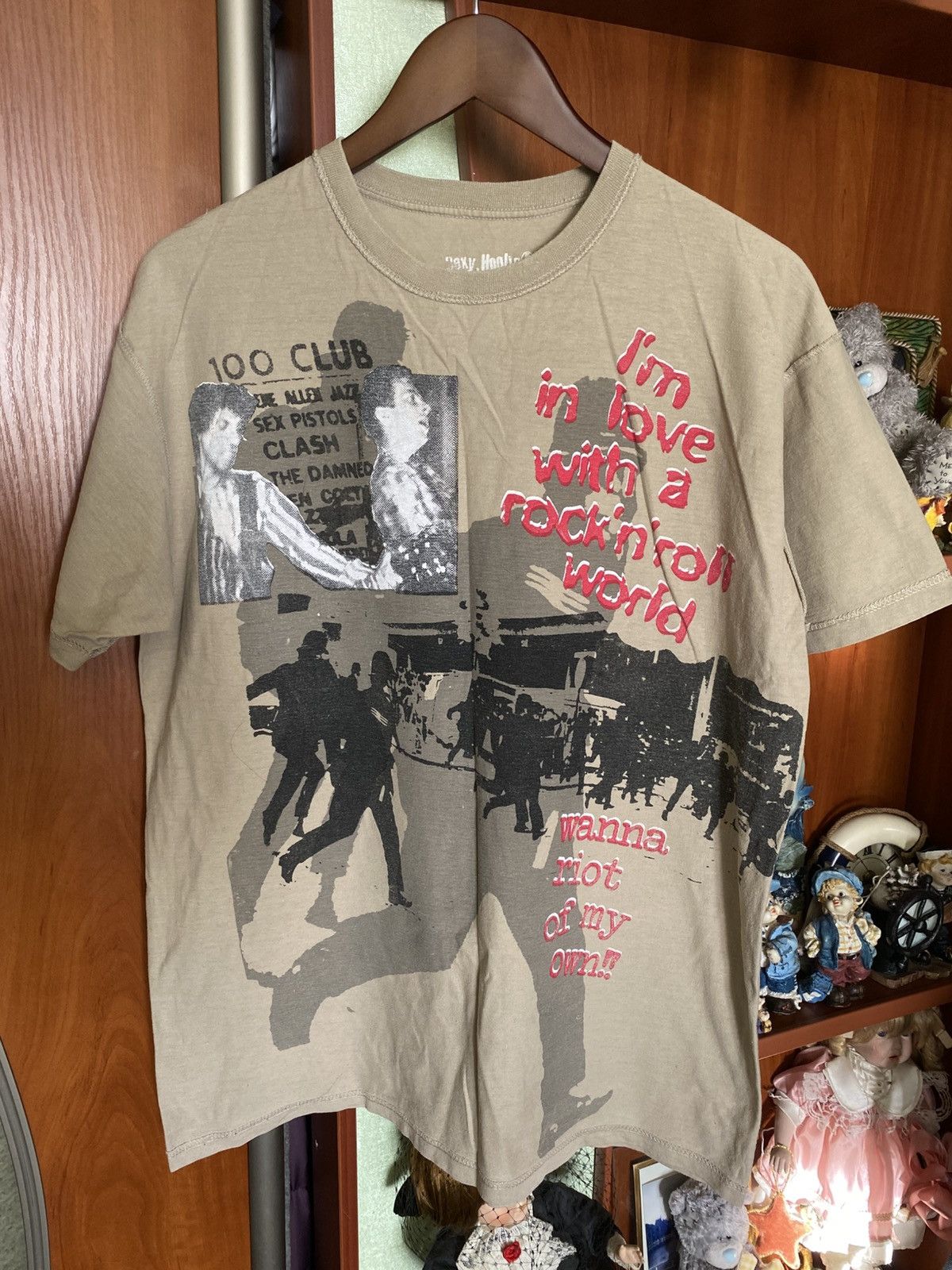 Band Tees Vtg Sexy Hooligans Sex Pistols The Clash 100 Club Punk Tee Hoodie, Sweatshirt | PodTeesHub.com
