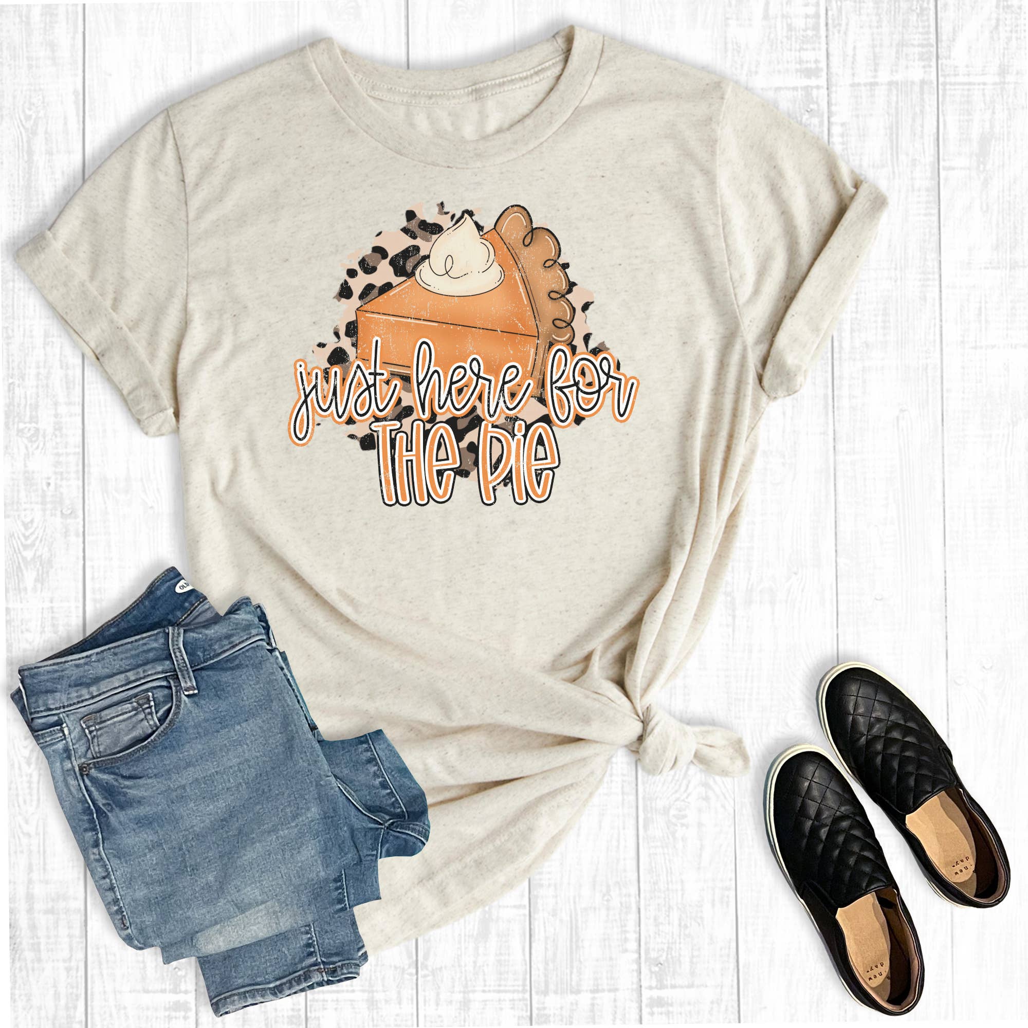 Thanksgiving Leopard Here For the Pie Graphic Tee Hoodie, Sweatshirt | PodTeesHub.com