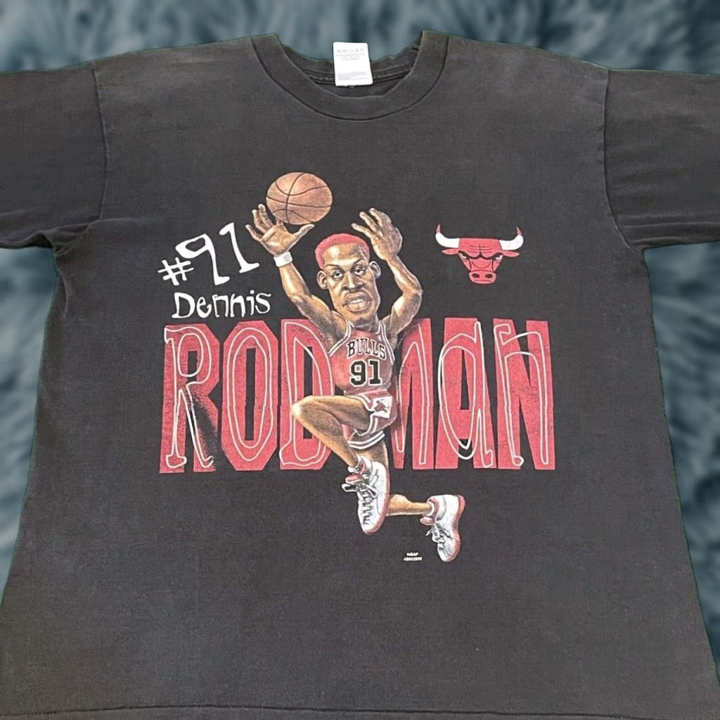 Nba Vintage 90s Chicago Bulls Denis Rodman Caricature Cartoon Nba Shirt Mens L Black Hoodie, Sweatshirt | PodTeesHub.com