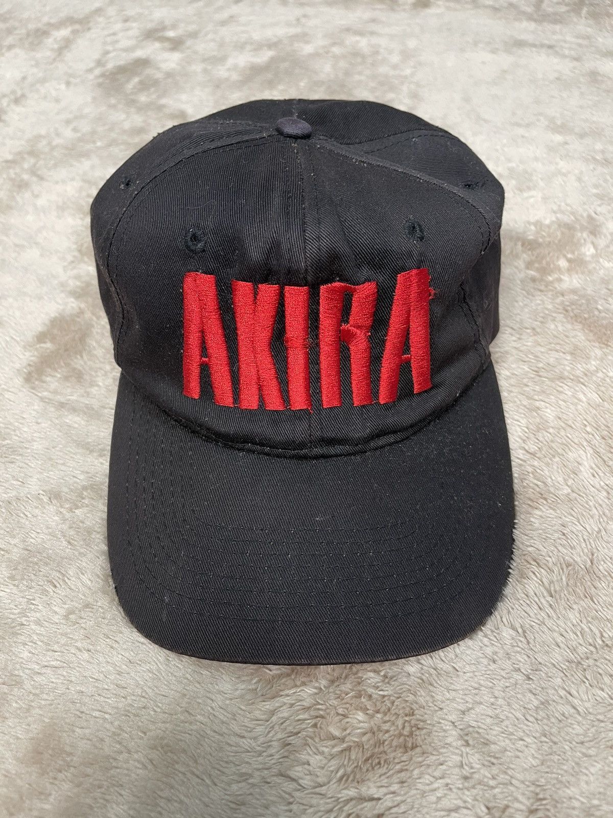 Vintage Akira Official Merchandise Fashion Victim T-Shirts, Hoodie, Sweatshirt | PodTeesHub.com
