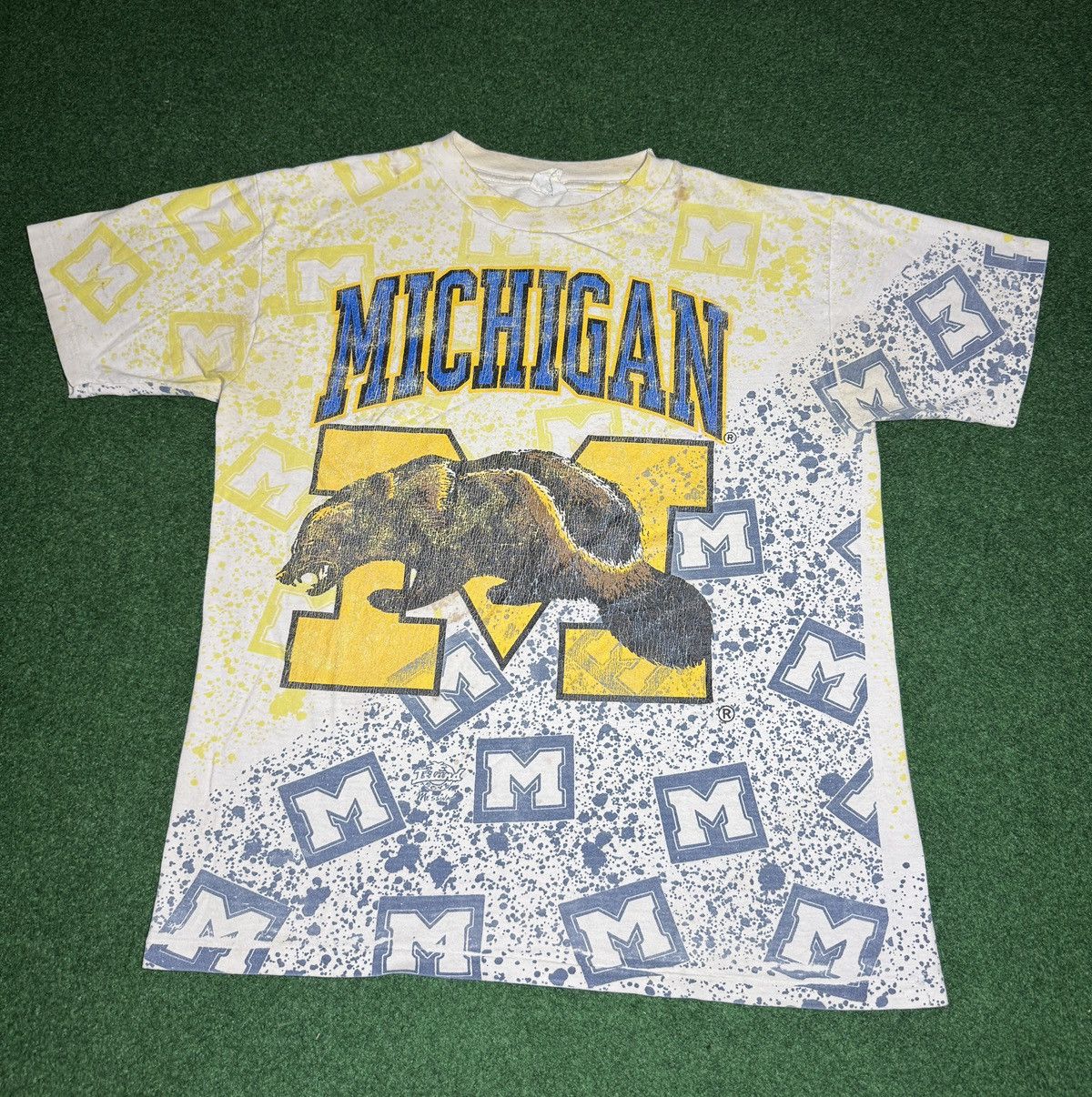 Vintage 90s Michigan Wolverines Insane Aop Hip Hop T Shirt Hoodie, Sweatshirt | PodTeesHub.com
