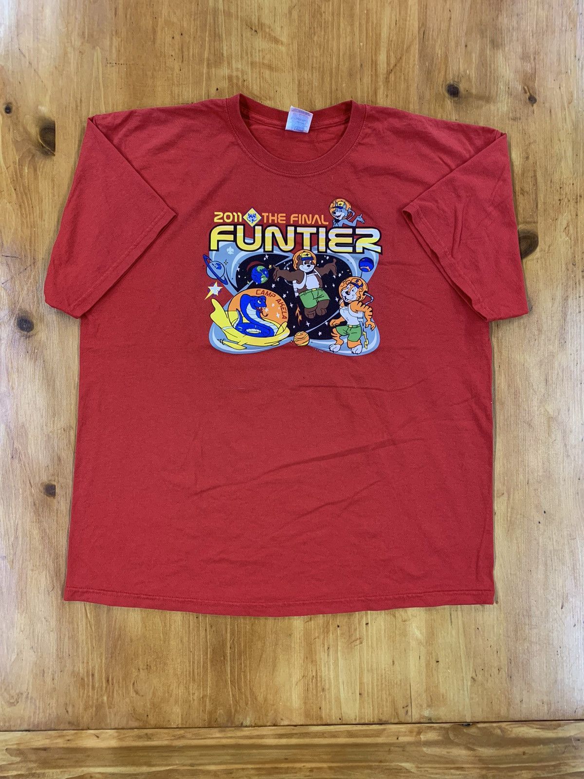 Vintage Bot Scouts In Space Graphic Tee Hoodie, Sweatshirt | PodTeesHub.com