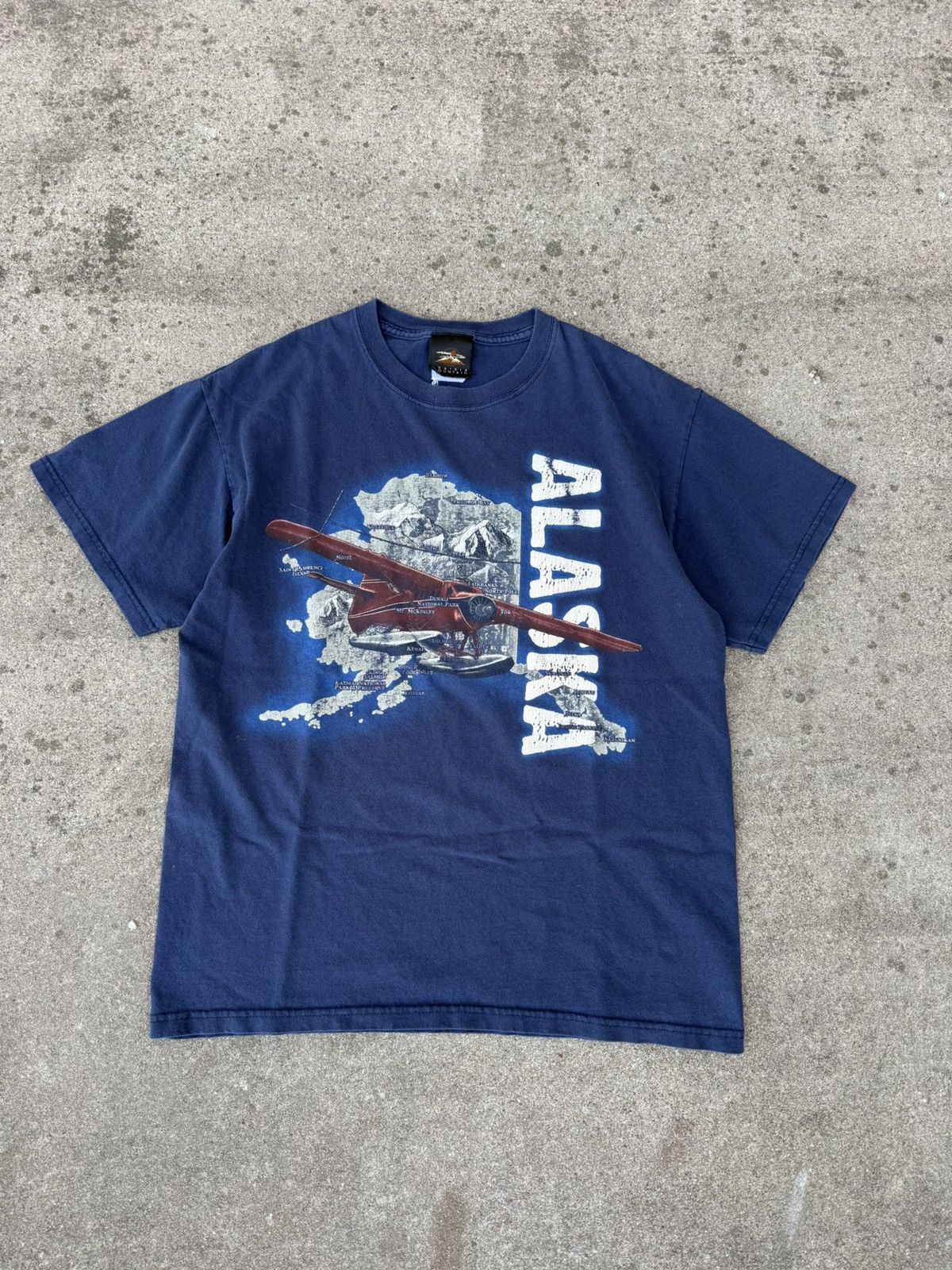 Other Vintage Alaska Graphic T Shirt Y2k Tourist Tee M Hoodie, Sweatshirt | PodTeesHub.com