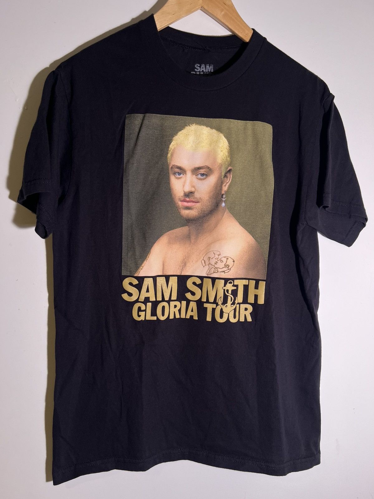 Vintage 2023 Sam Smith Gloria Pop Singer Artist Retro Music T Shirt Hoodie, Sweatshirt | PodTeesHub.com