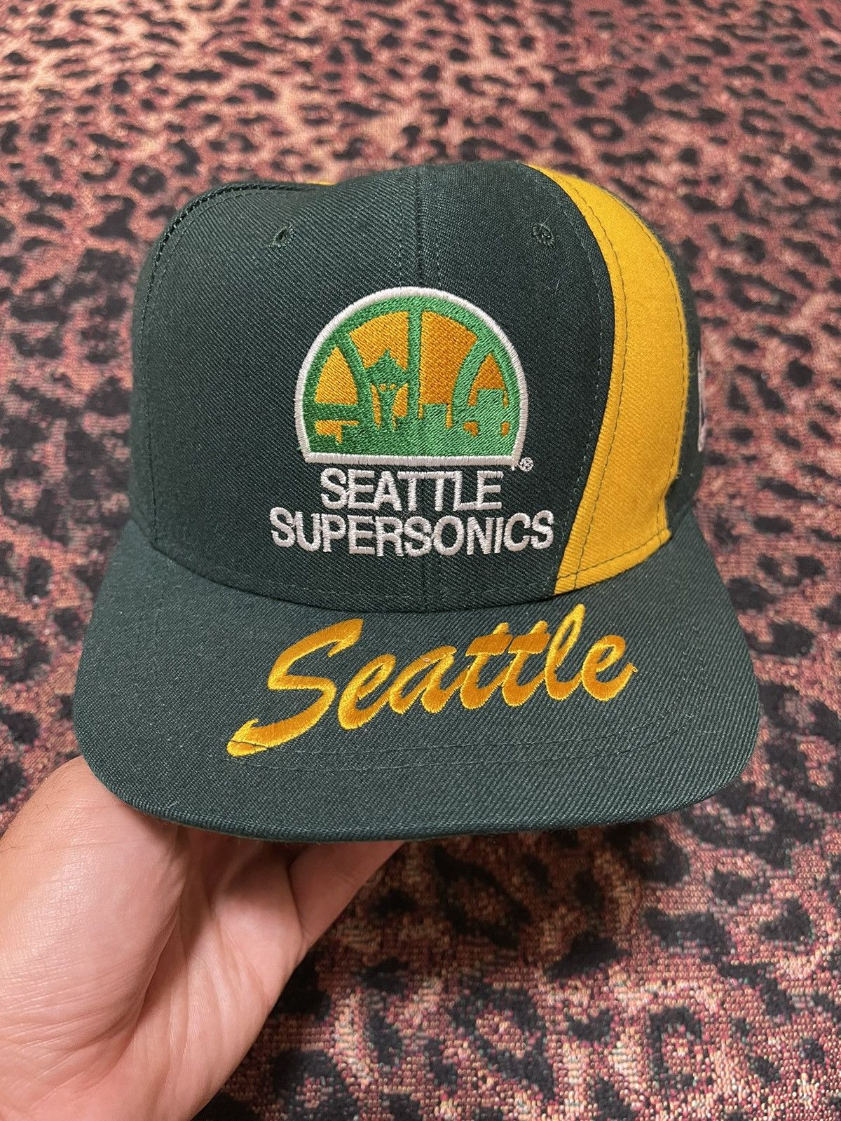 Nba X Sports Specialties Vintage Seattle Supersonics Sonics Nba Snapback Script T-Shirts, Hoodie, Sweatshirt | PodTeesHub.com