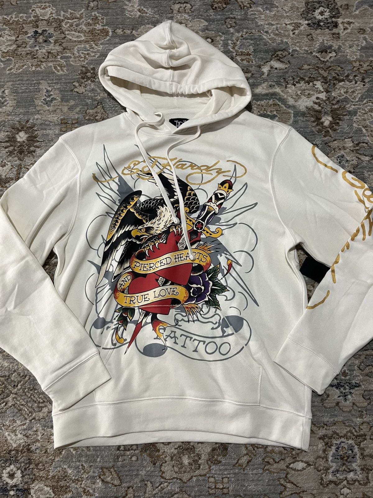 Hardy Ed Hardy White Eagle Heart L T-Shirts, Hoodie, Sweatshirt