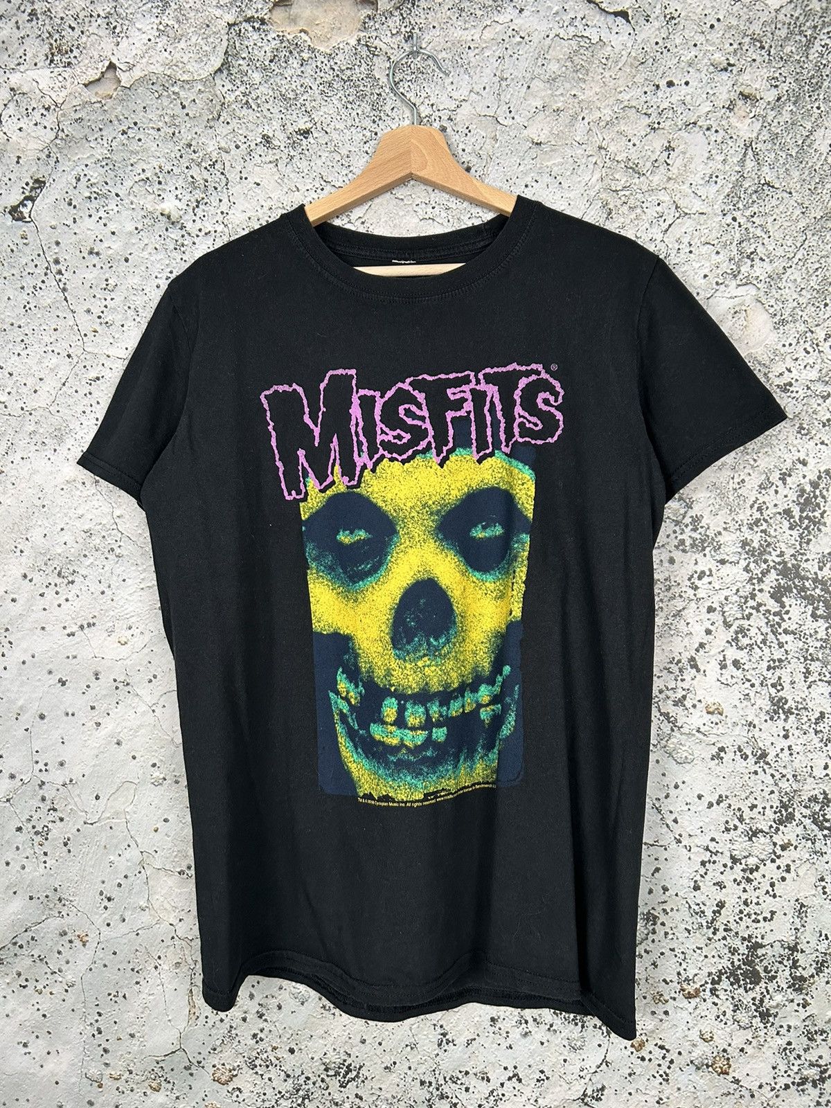 Band Tees Vintage Misfits Rock Band Tee Punk Grunge Skull 00s Y2k Hoodie, Sweatshirt | PodTeesHub.com