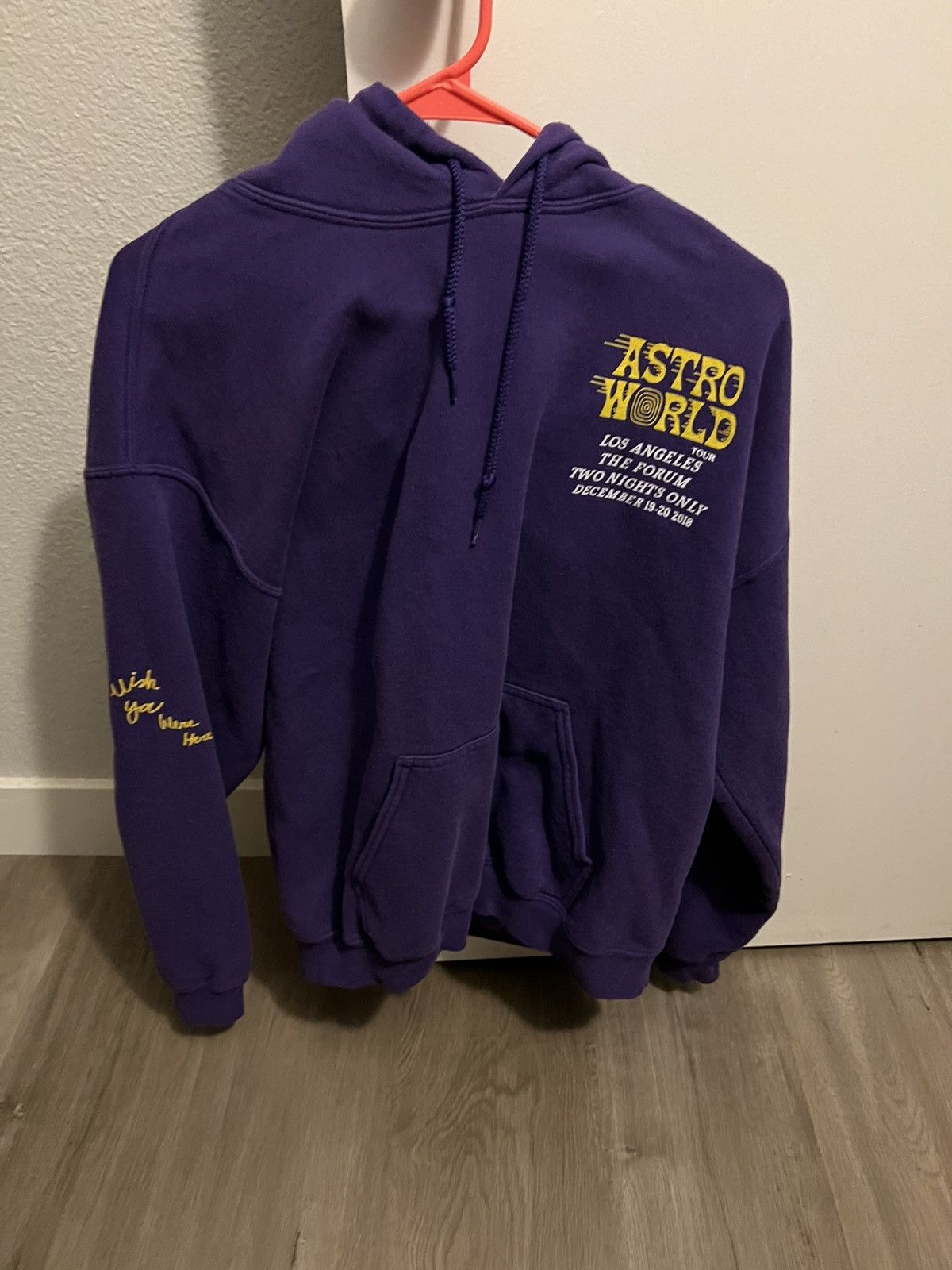 Scott Travis Scott Astroworld Wish You Were Here La Forum Hoodie T-Shirts, Sweatshirt | PodTeesHub.com