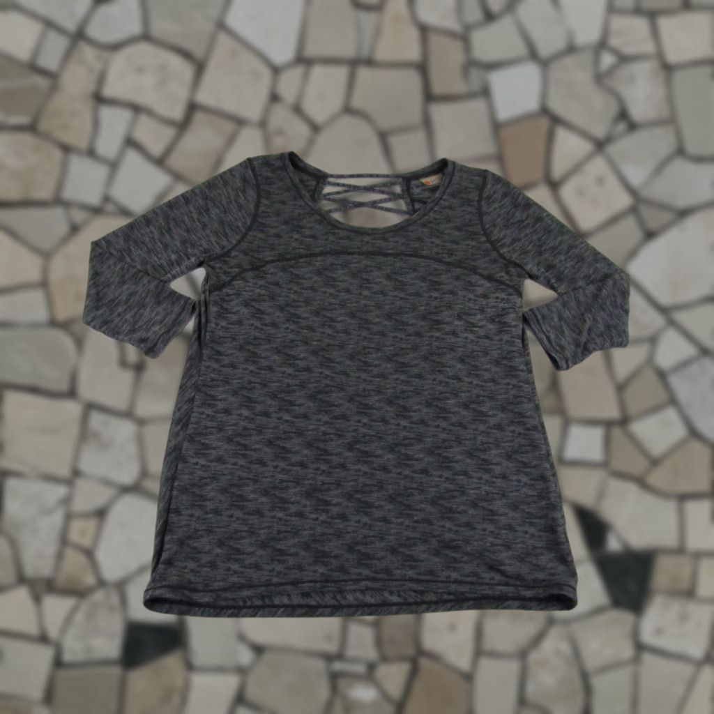 Vintage Zella Shirt Womens Xs Gray 3 4 Sleeve Open Back Athletic Workout Gy M Hoodie, Sweatshirt | PodTeesHub.com