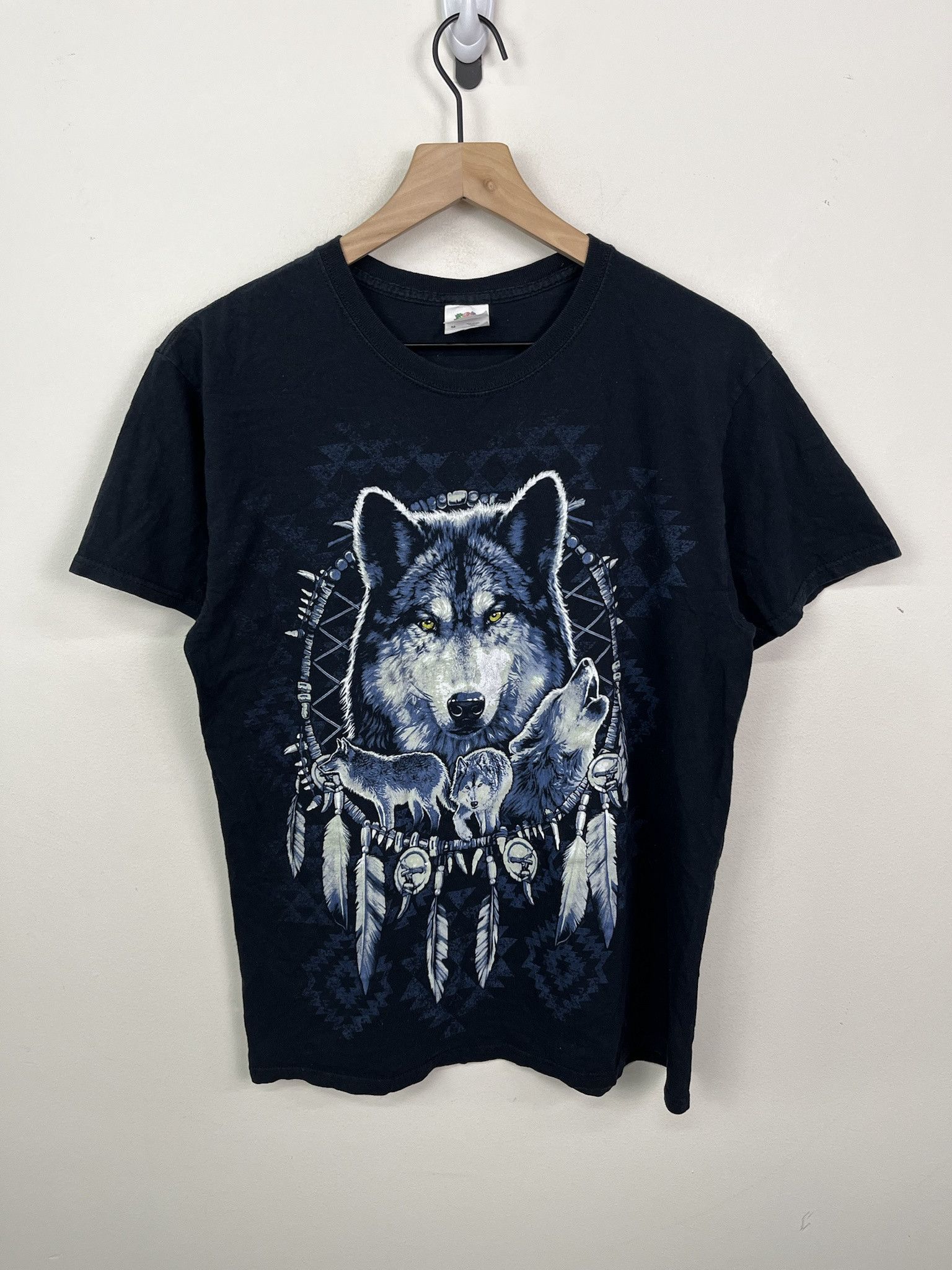 Affliction Vintage Y2k Tribal Wolf Native Animal Tee Size M Hoodie, Sweatshirt | PodTeesHub.com