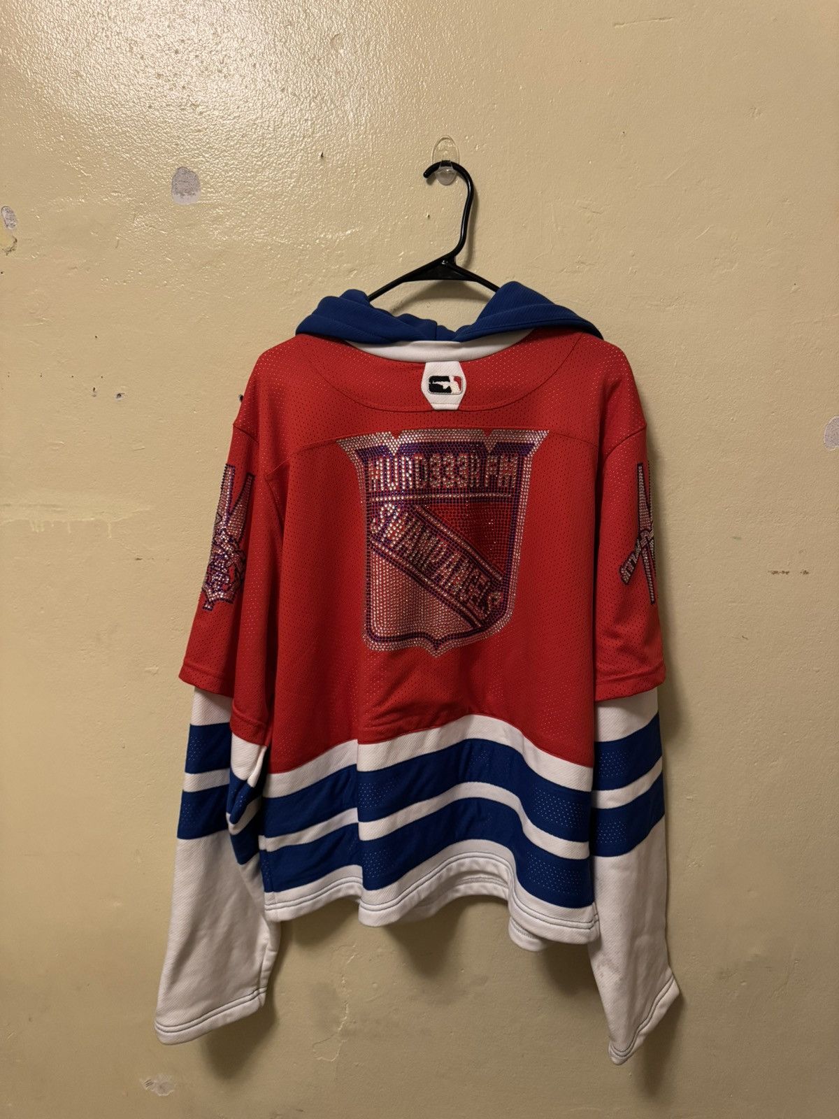 Murd333r Fm Mfm Hockey Jersey Gold Card Exclusive T-Shirts, Hoodie, Sweatshirt | PodTeesHub.com