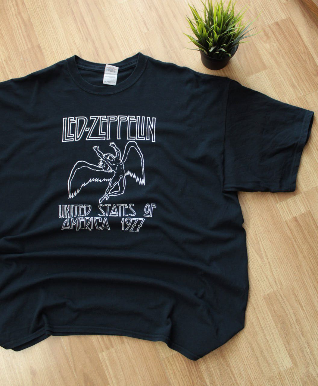 Zeppelin 2000 Led Zeppelin Usa Rock Band T Shirt Metal Hoodie, Sweatshirt | PodTeesHub.com