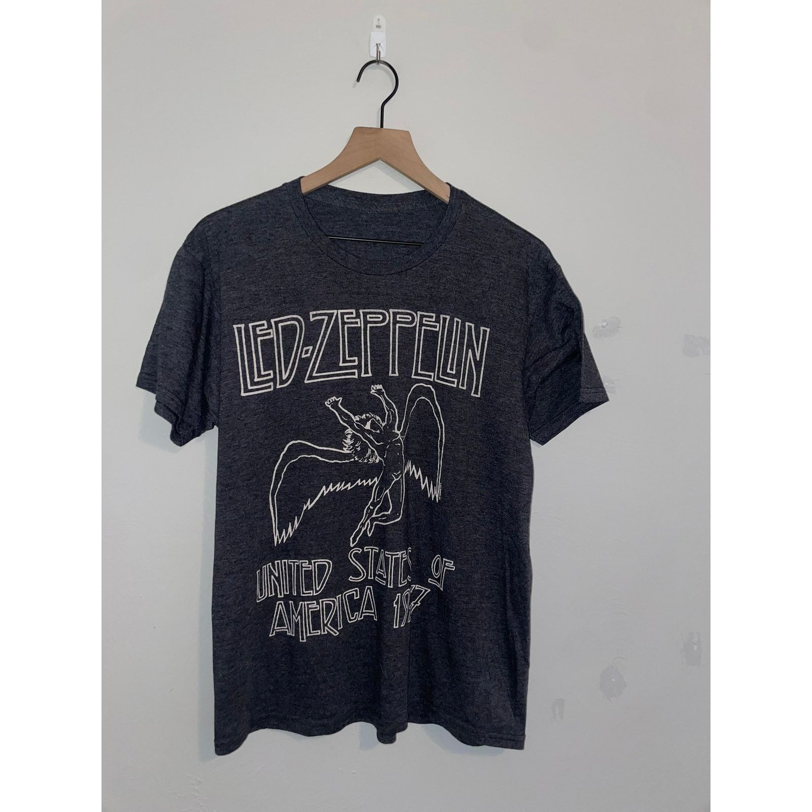 Zeppelin 2010s Led Zeppelin Shirt Rock Tour Gray Graphic Tee 2011 L Hoodie, Sweatshirt | PodTeesHub.com